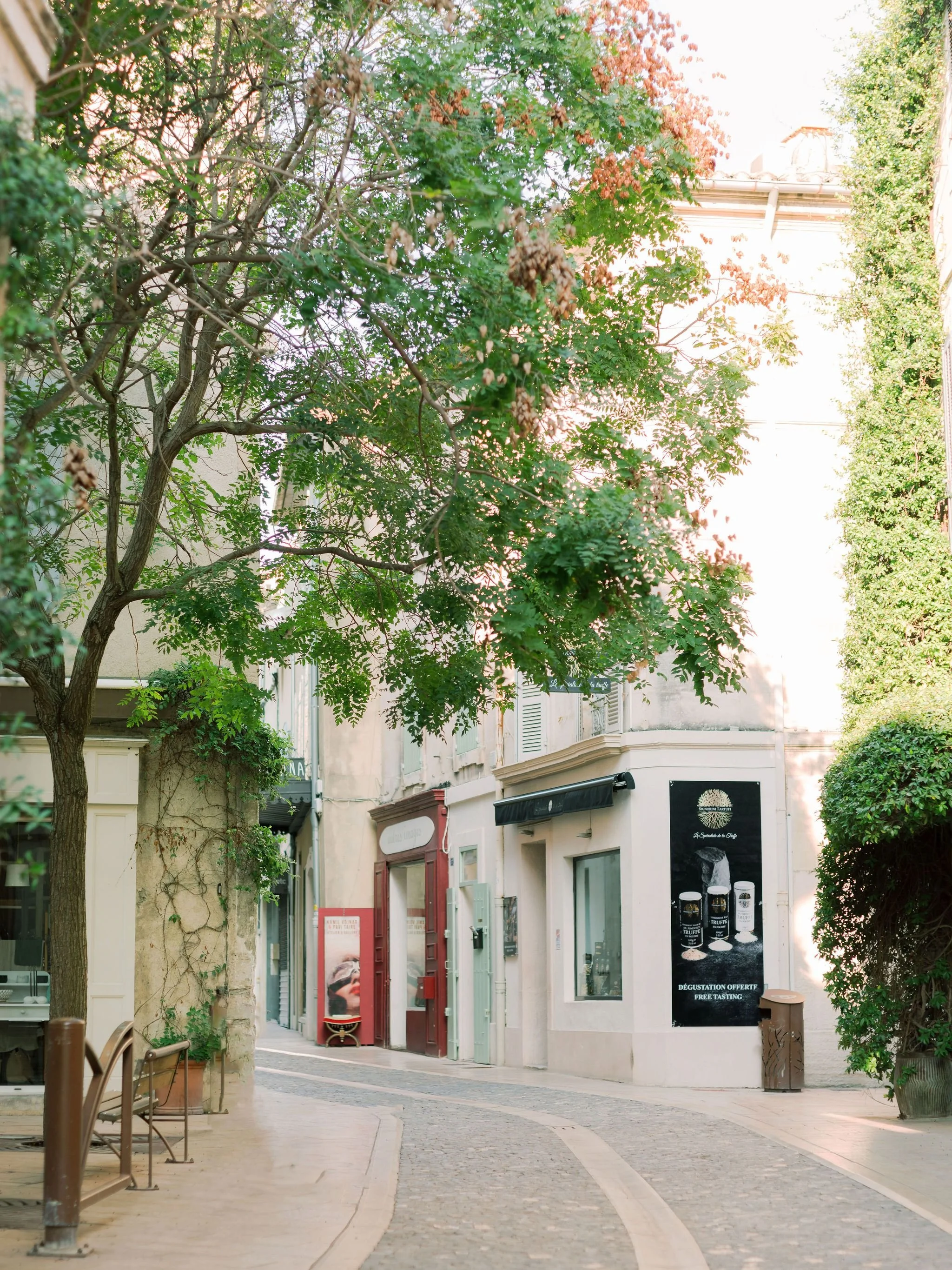 LDW Coaching & Retreats_Provence Retreat_Cooking Class Shots -02.jpeg