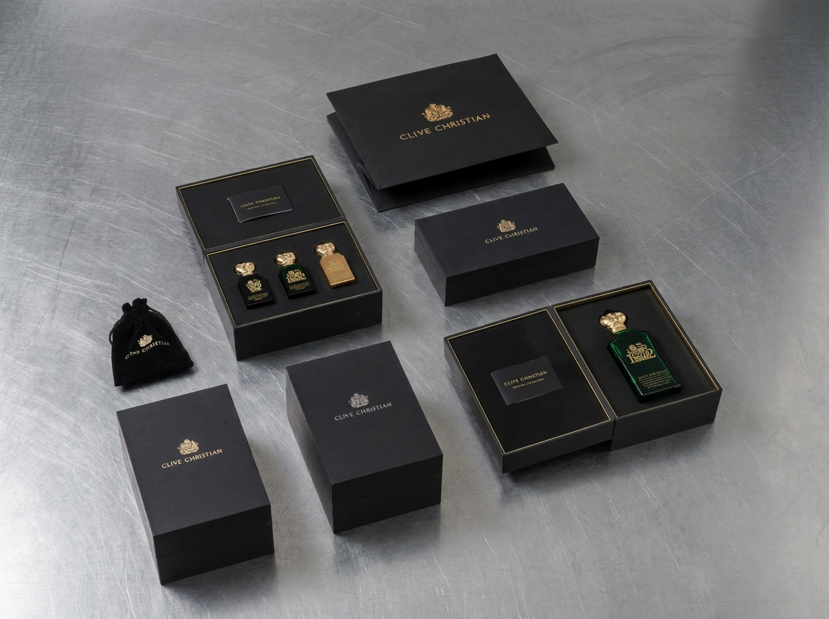 Clive Christian Packaging 8.png