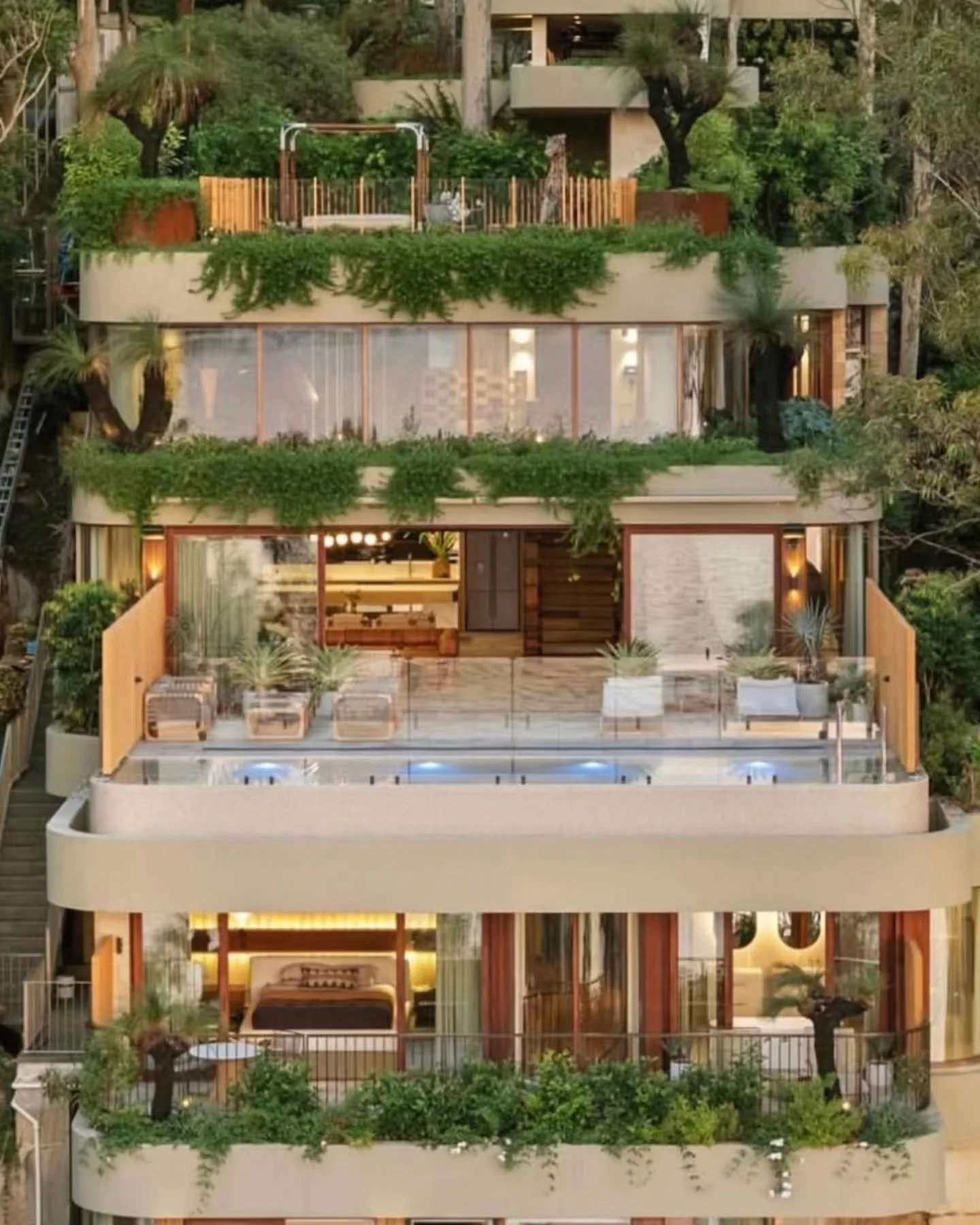 Multi-storey Avalon house we did with JD and @growinghomewithjamiedurie and @dilcara.construction 
#landscapedesign
#landscaping #landscapephotography
