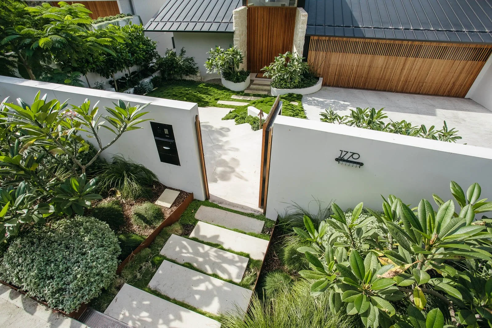 bayview-modern-tranquility-05.jpg