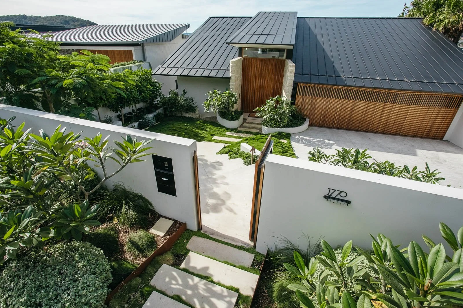 bayview-modern-tranquility-04.jpg