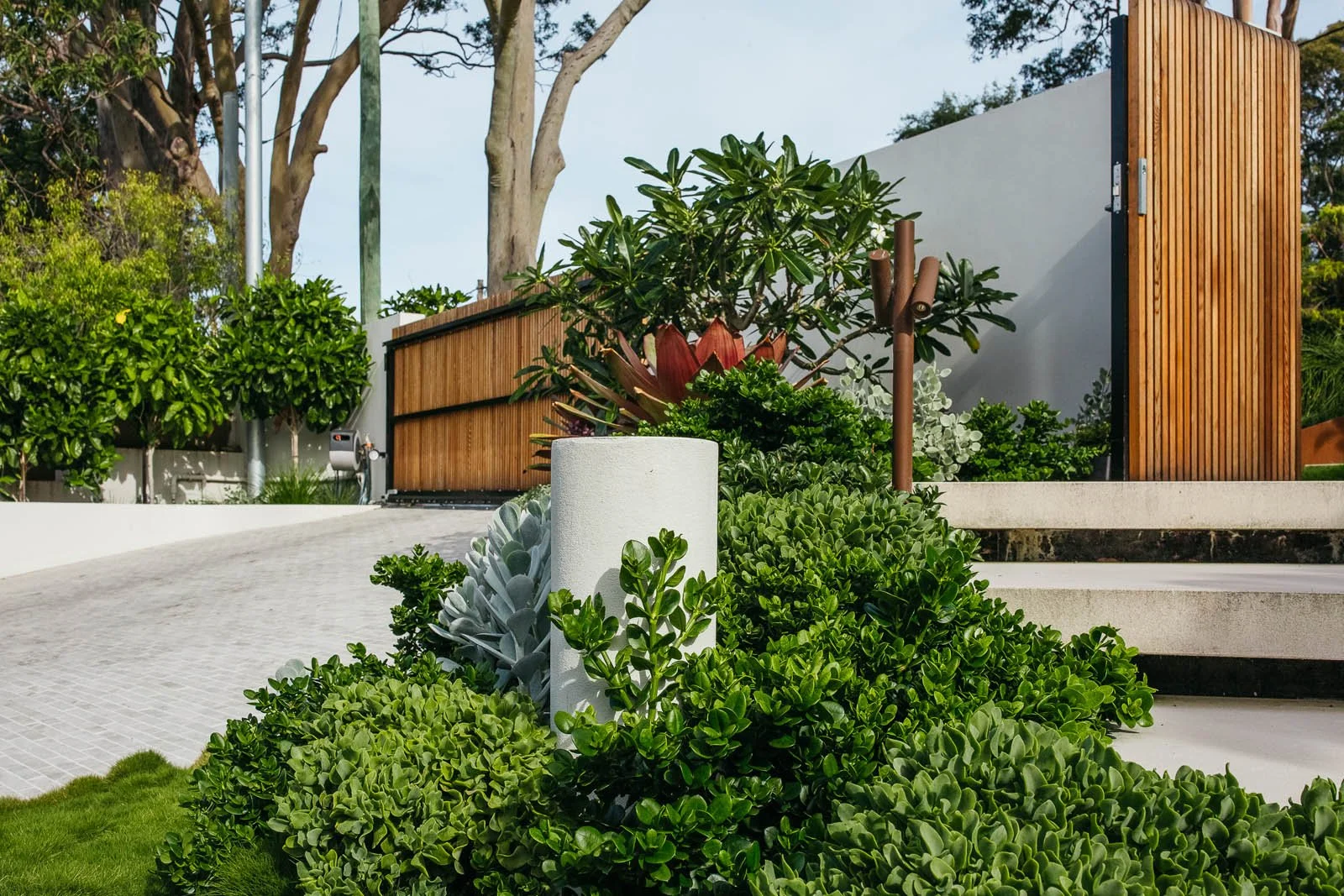 bayview-modern-tranquility-13.jpg