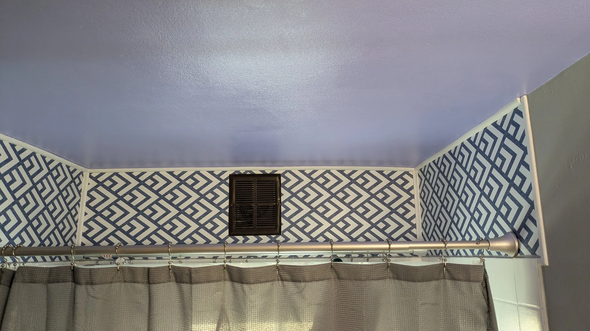 bathroom 2_2.jpg