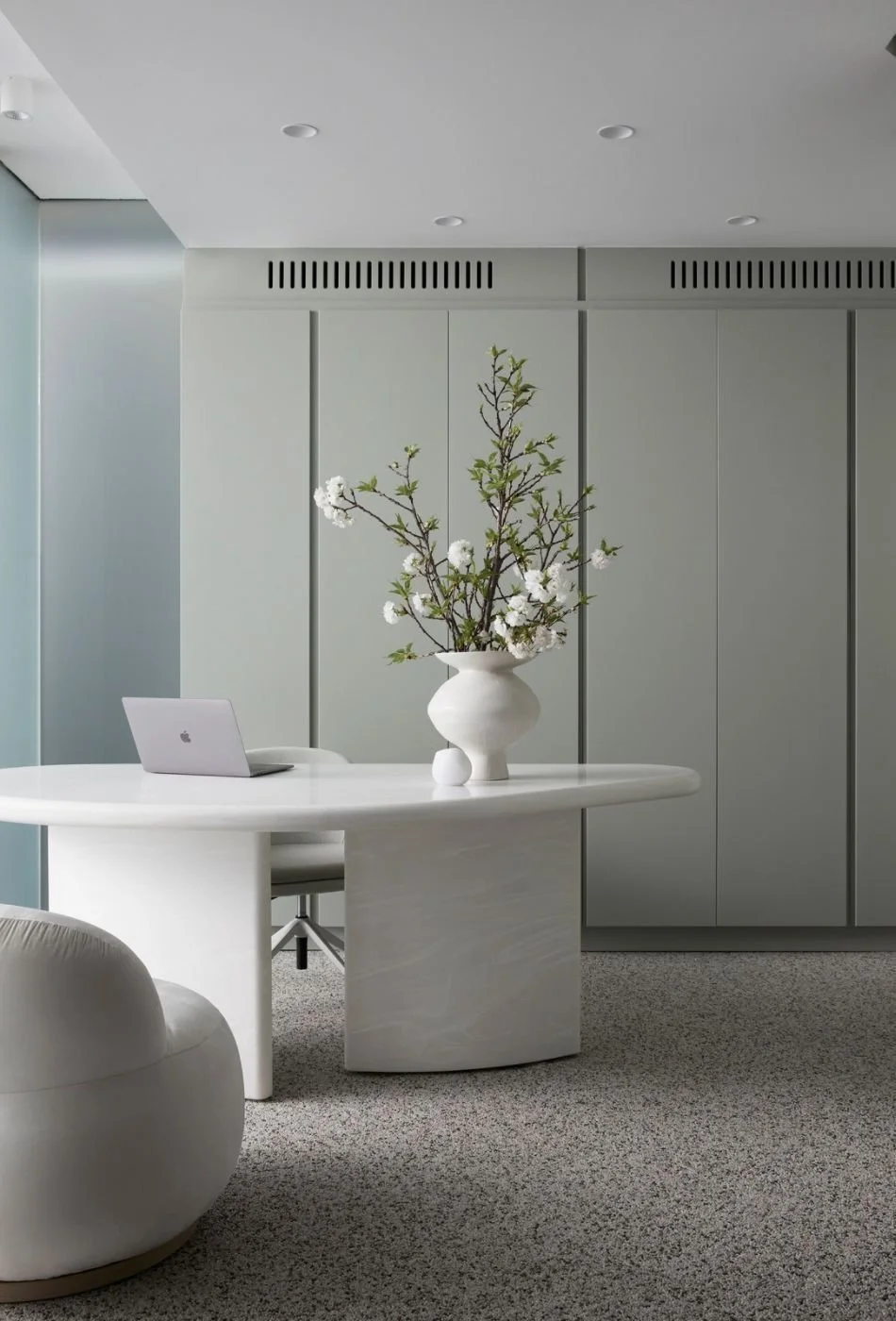 Quartz Carpet on office floor