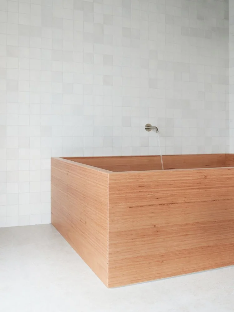 Adytum spa interior