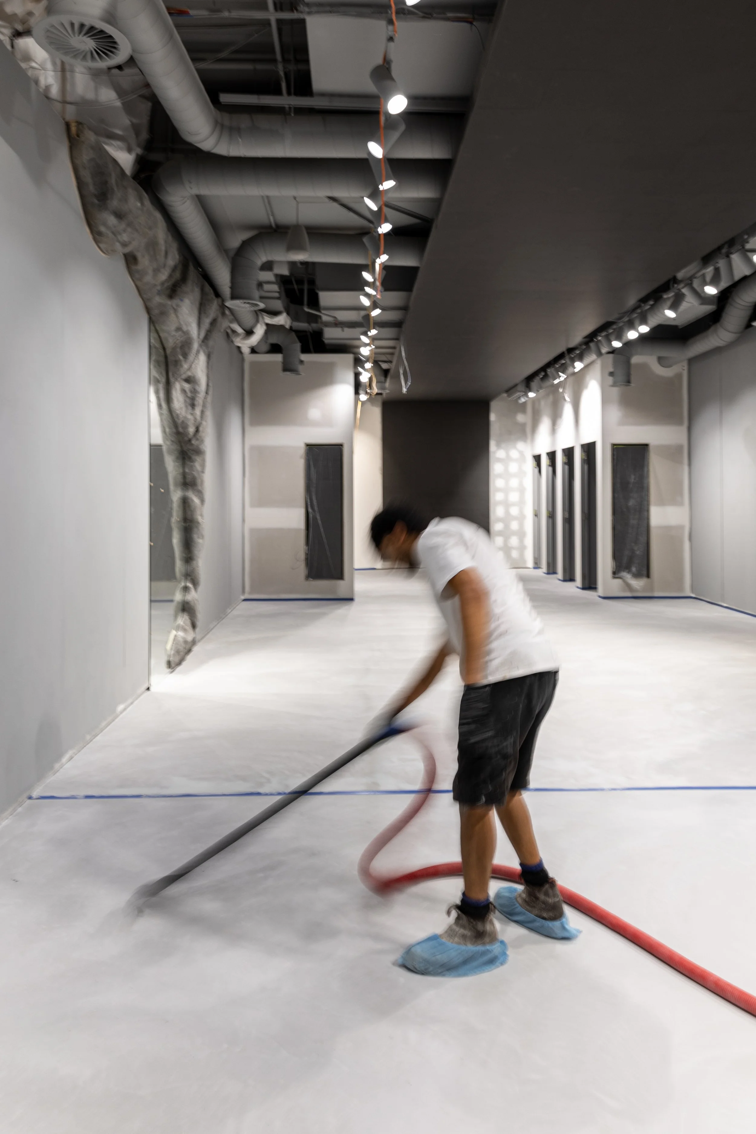 x-bond microcement installation to flooring