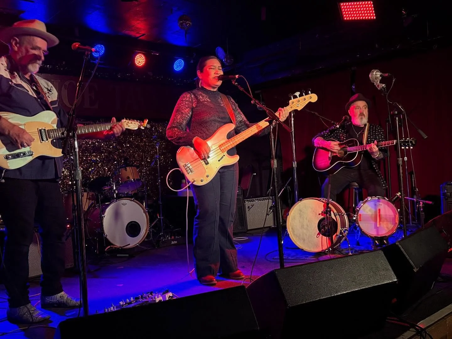 Good night at the legendary @horseshoetavern with Diyet and the Love Shoulders! #livemusic #yukon #americana #cometogether
