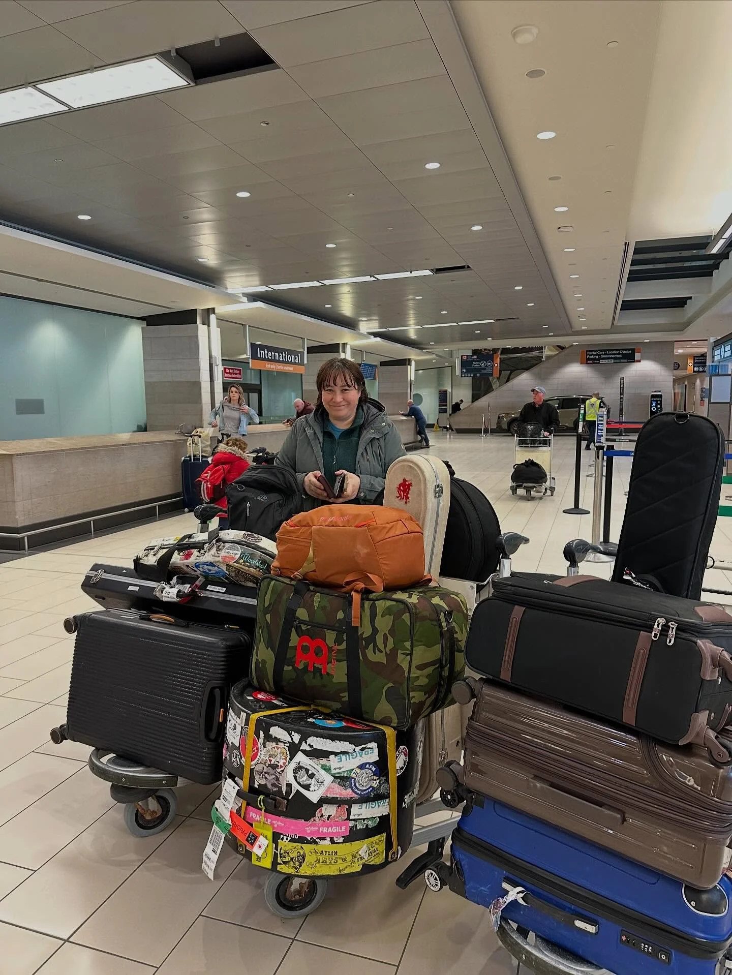 Love 5am flights! Made it to Ottawa ✈️ #tourlife