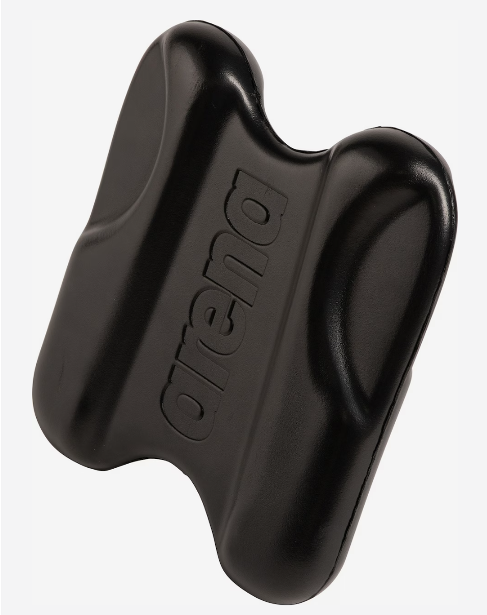 Arena Pull Kick Schwarz.png