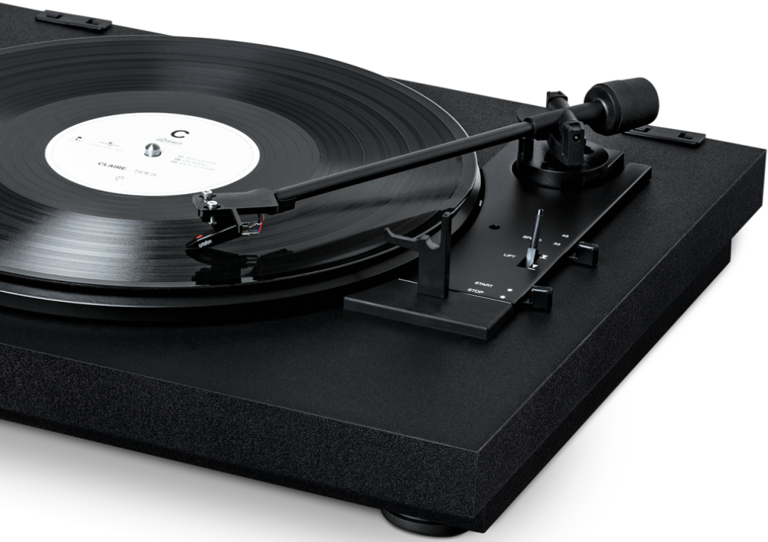 pro-ject-automat-a1-automatic-turntable-closeup.png