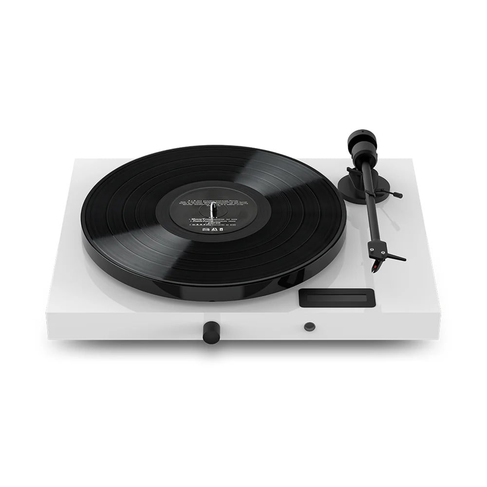 PJAAJUKEBOXE1A-WHI-ProductFinish_AStockPhoto_White.jpg
