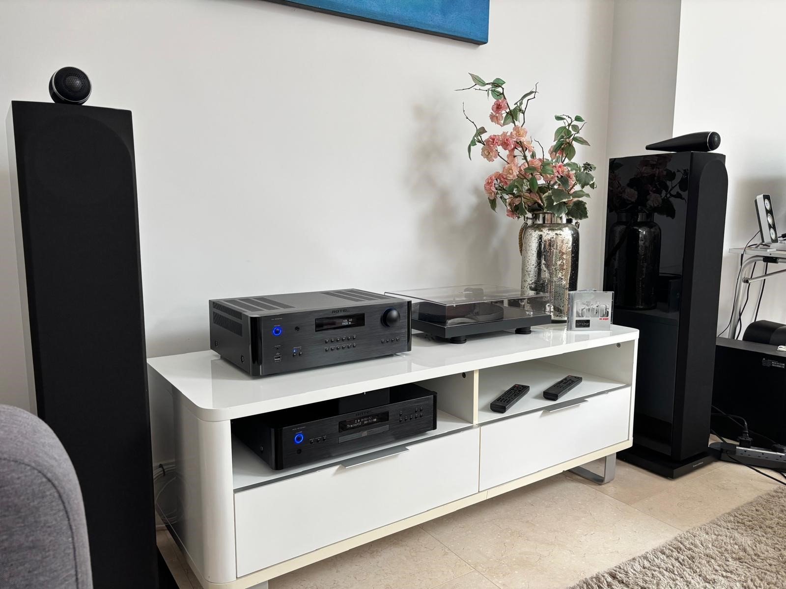 Custom Hi-Fi and turntable setup