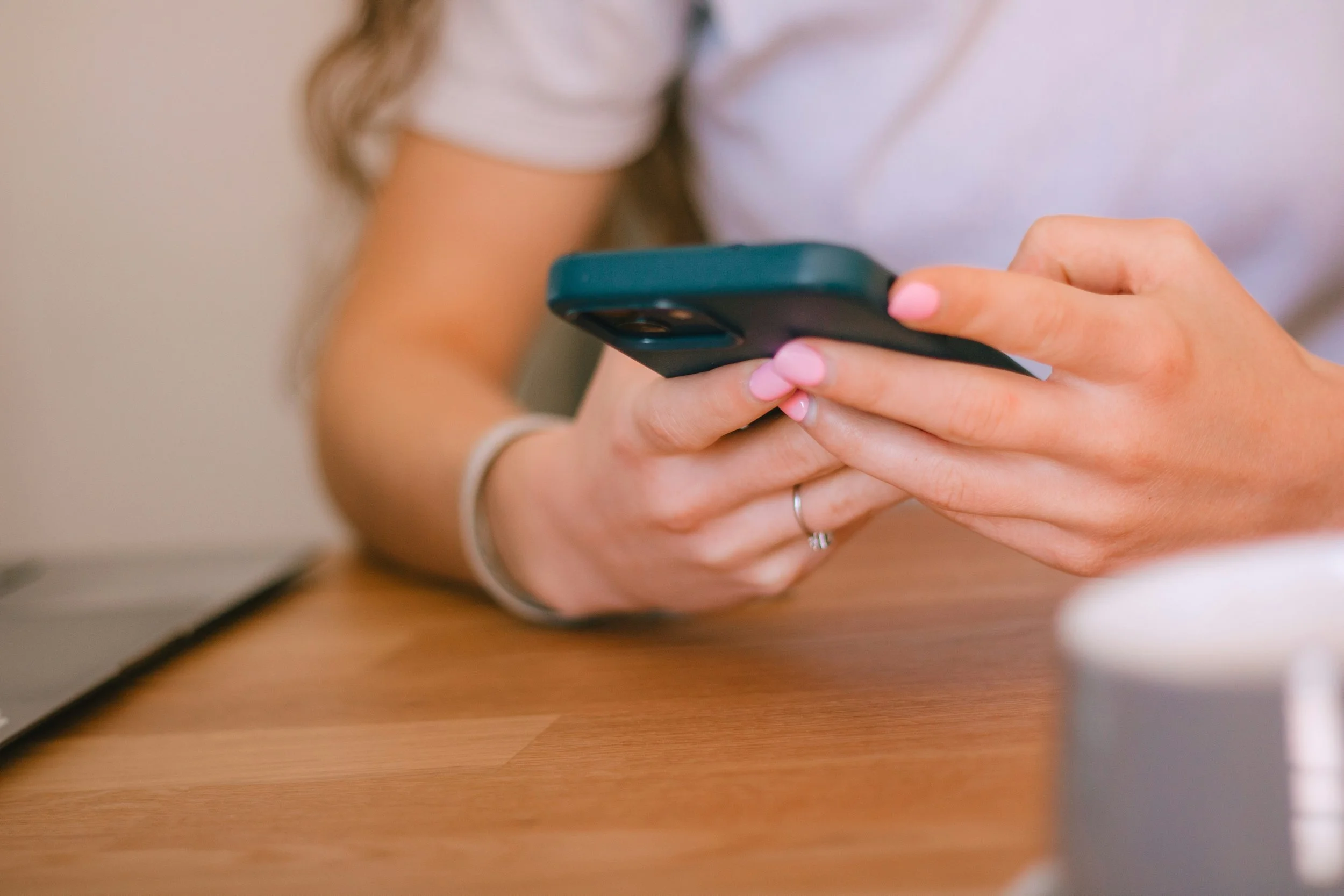 Digital app helps people living with cancer find support at their fingertips