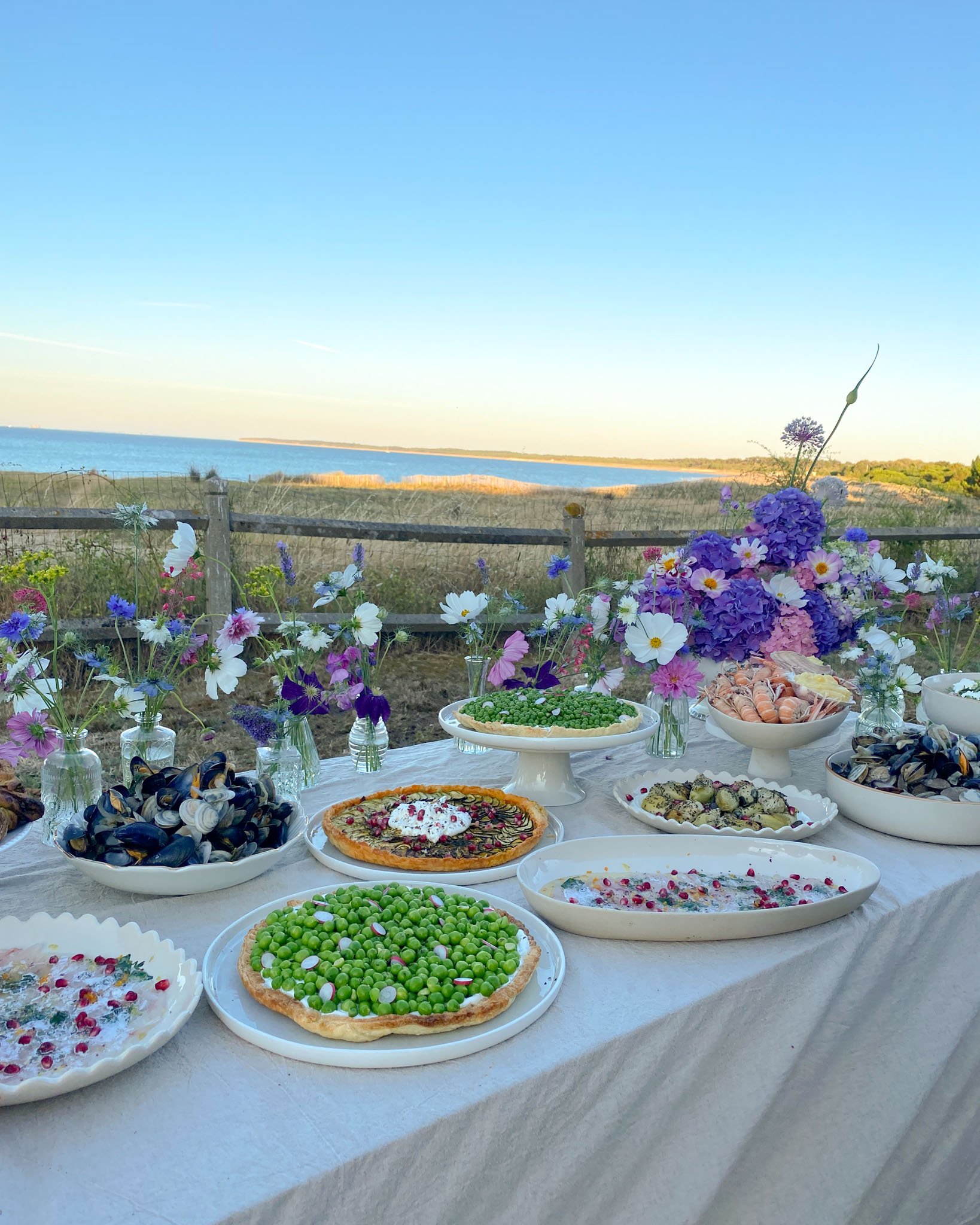 decoration-florale-bufet-mer-bretagne-mabrouk.jpg