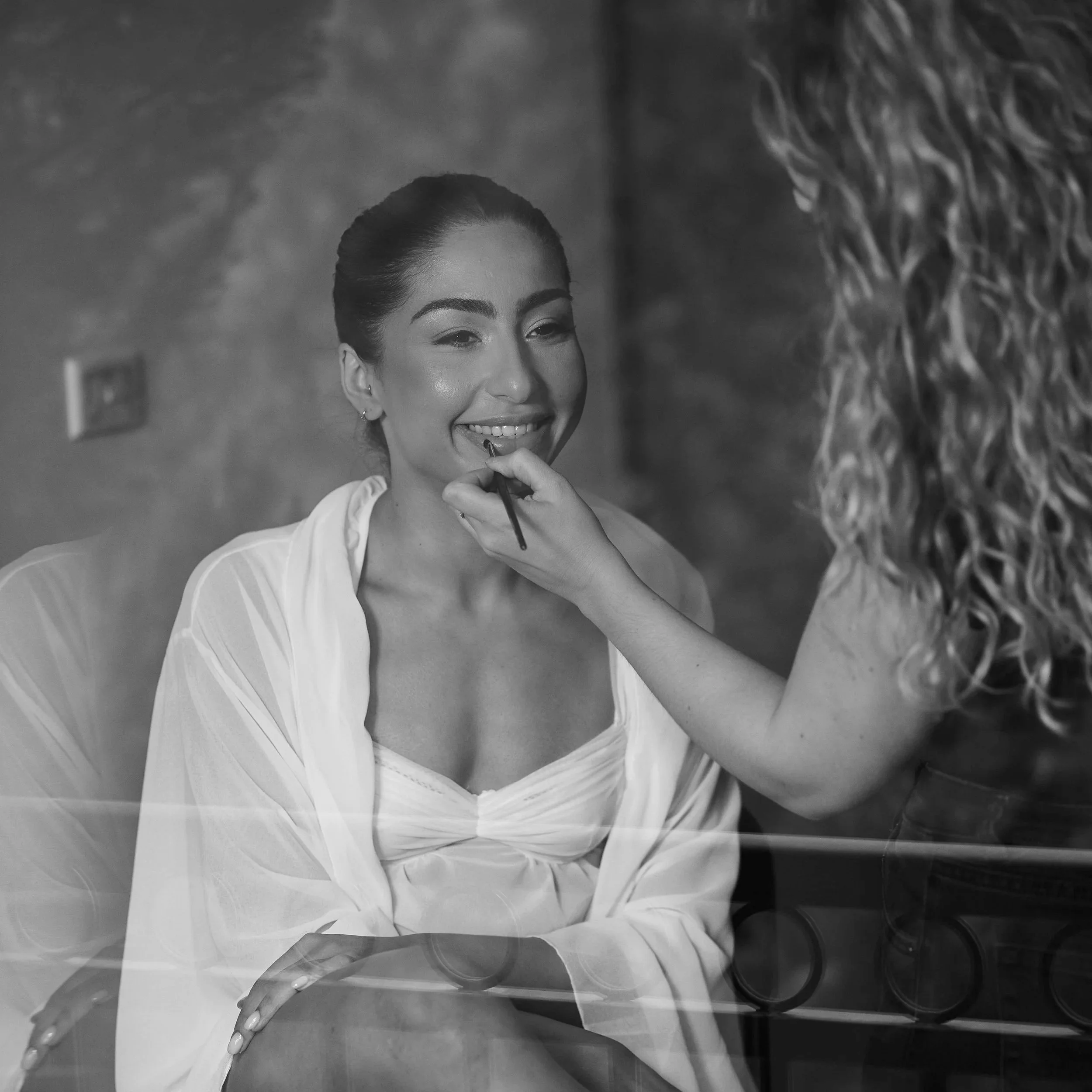 How to Make Your Wedding Makeup Last in Mediterranean Heat