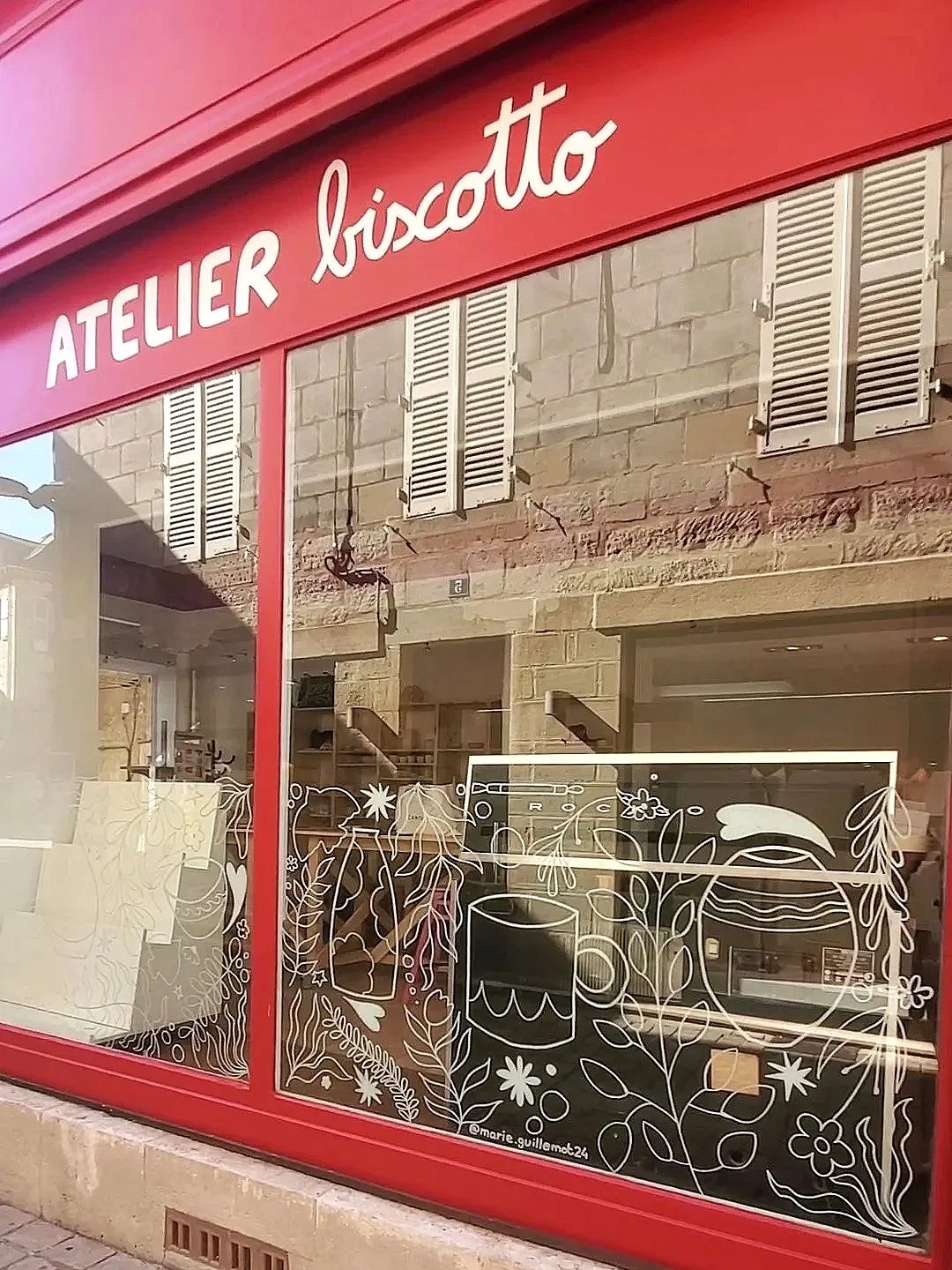 Vitrine atelier Biscotto - Brive