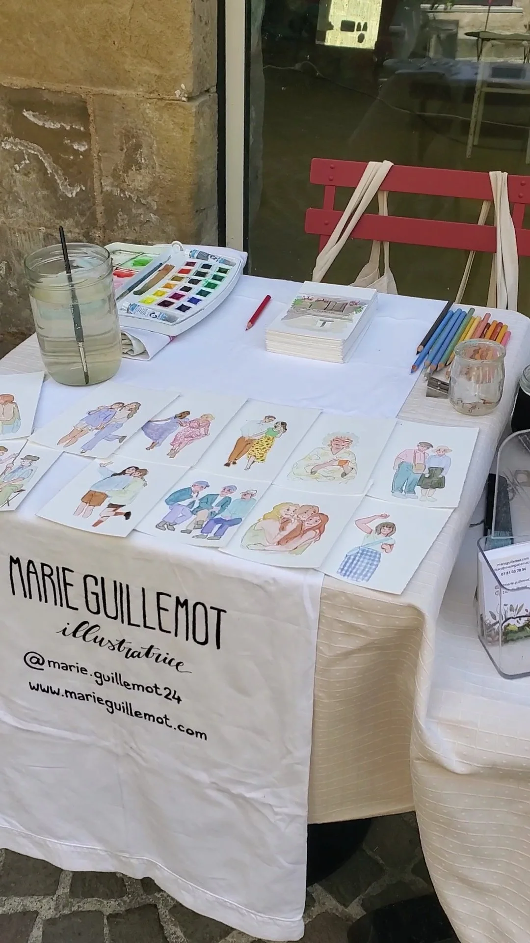 Marie Guillemot - Bar à portraits.jpg