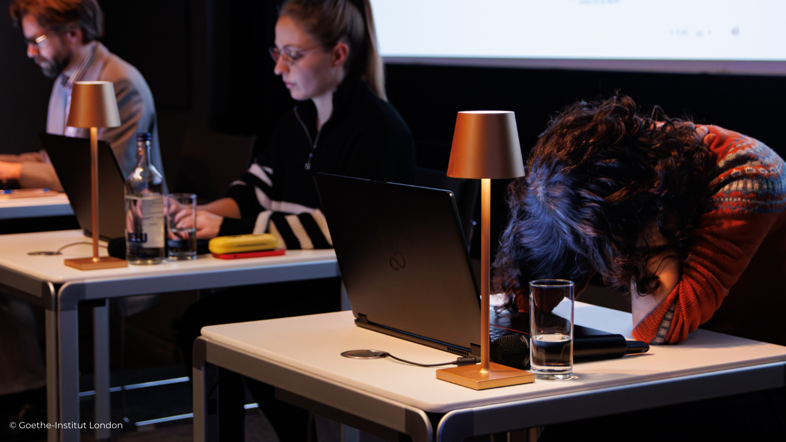 (Wo)man versus machine: Reflections from an AI translation slam - Written by Ruth Martin 