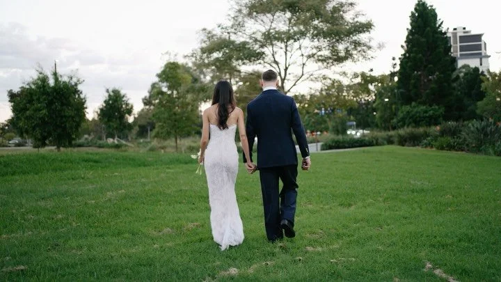 Postcards from Linh &amp; Jesse&rsquo;s day &mdash; set at Linh&rsquo;s family home, basking in the joy of their favourite people, and celebrating the love and traditions that felt so them. This is what it&rsquo;s all about ✨ 

@linhh__le @clean_and_