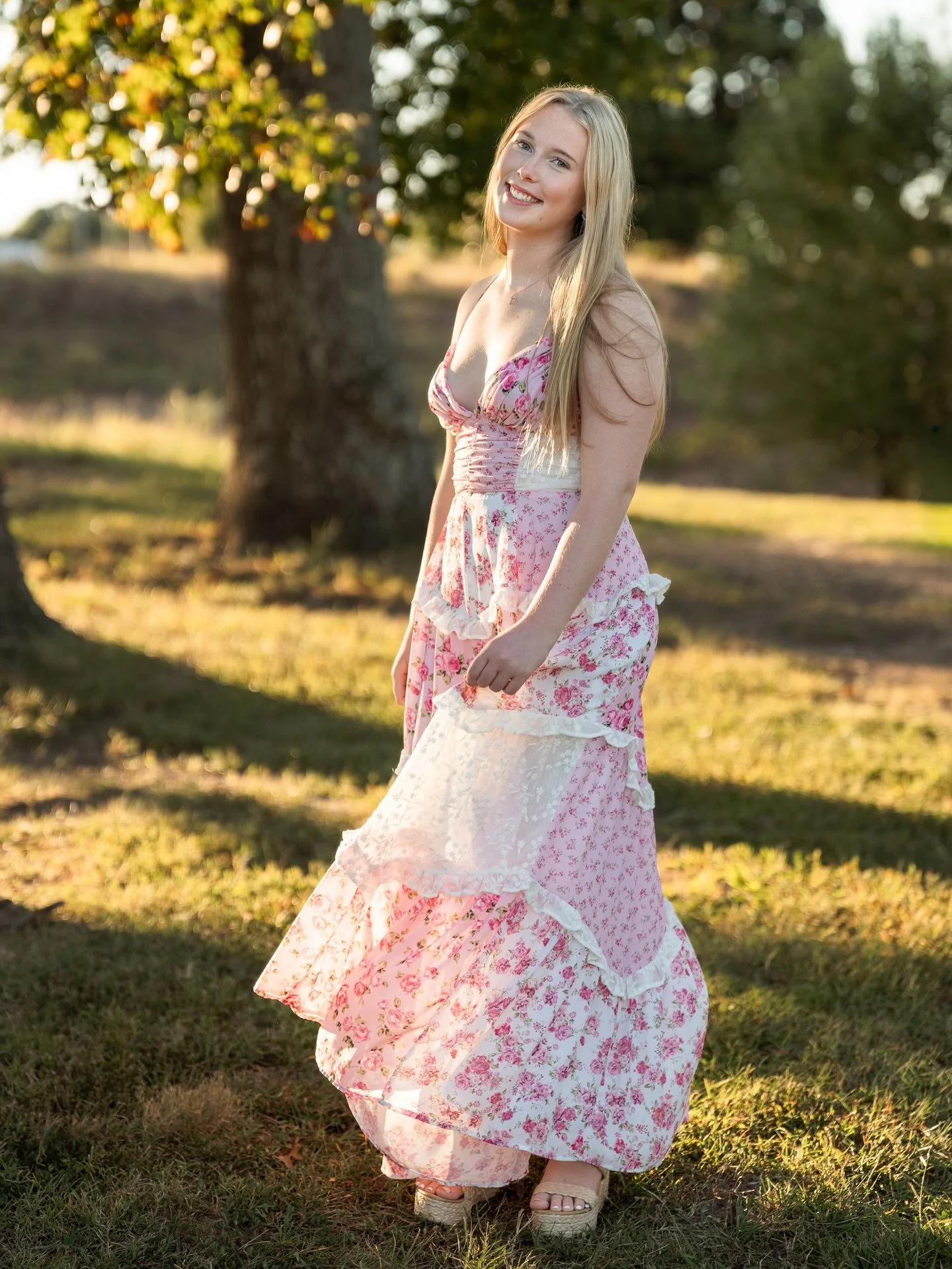Zoey, if I could tell you one thing about your senior photos, it&rsquo;s this: they&rsquo;re not just about how you look right now. They&rsquo;re about remembering who you are in this season. A person full of hope, courage, and endless possibility. T