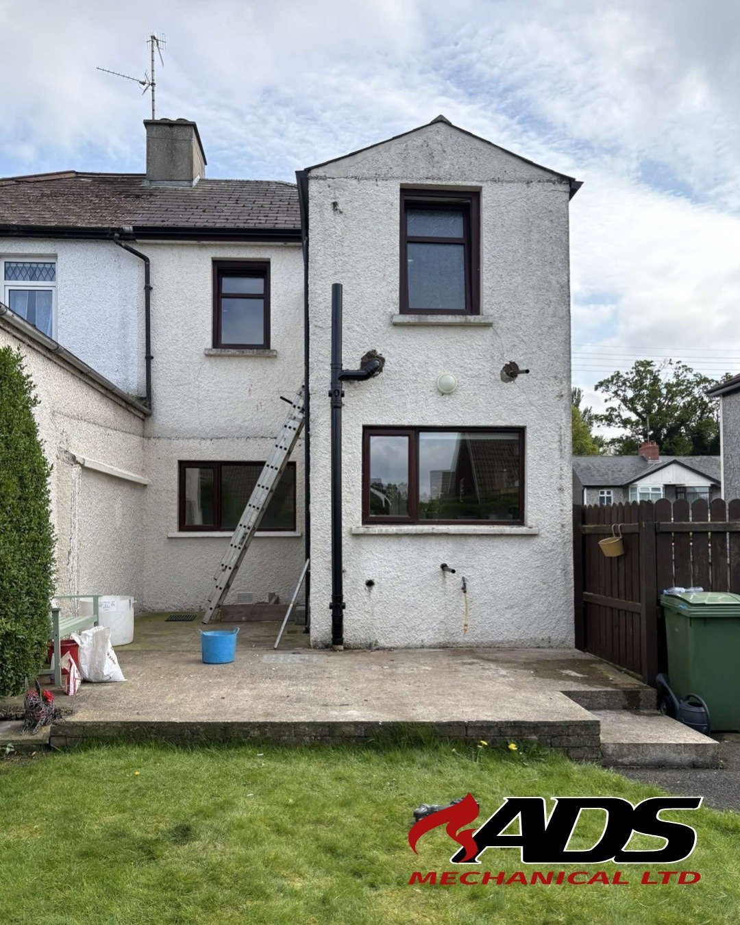 Check out this recent soil stack replacement in progress for a customer in Portadown!🙌

We are your one-stop-shop for all your plumbing and heating needs:
📞02897 568993 
📩office@adsmechanicalltd.com 

#lisburn #belfast #ballynahinch #adsmechanical