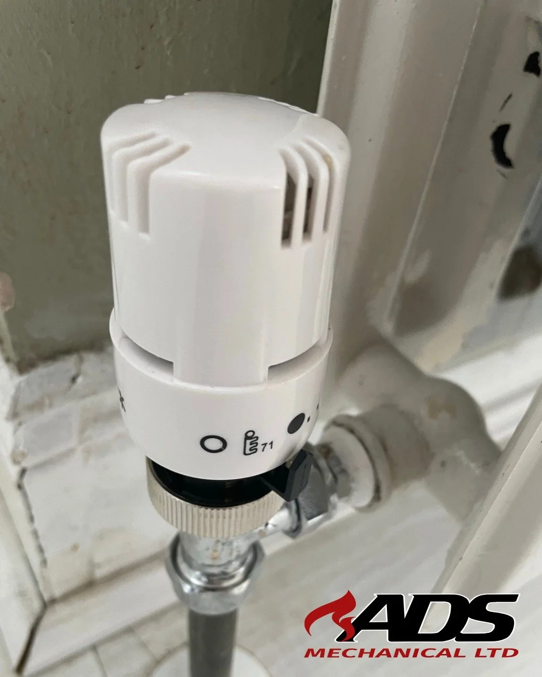 🔧 Small Upgrade, Big Difference! 💧

Today we fitted a new TRV (Thermostatic Radiator Valve) and lockshield valve for one of our customers &mdash; helping them take full control of their heating and improve energy efficiency. 🔥

These simple upgrad
