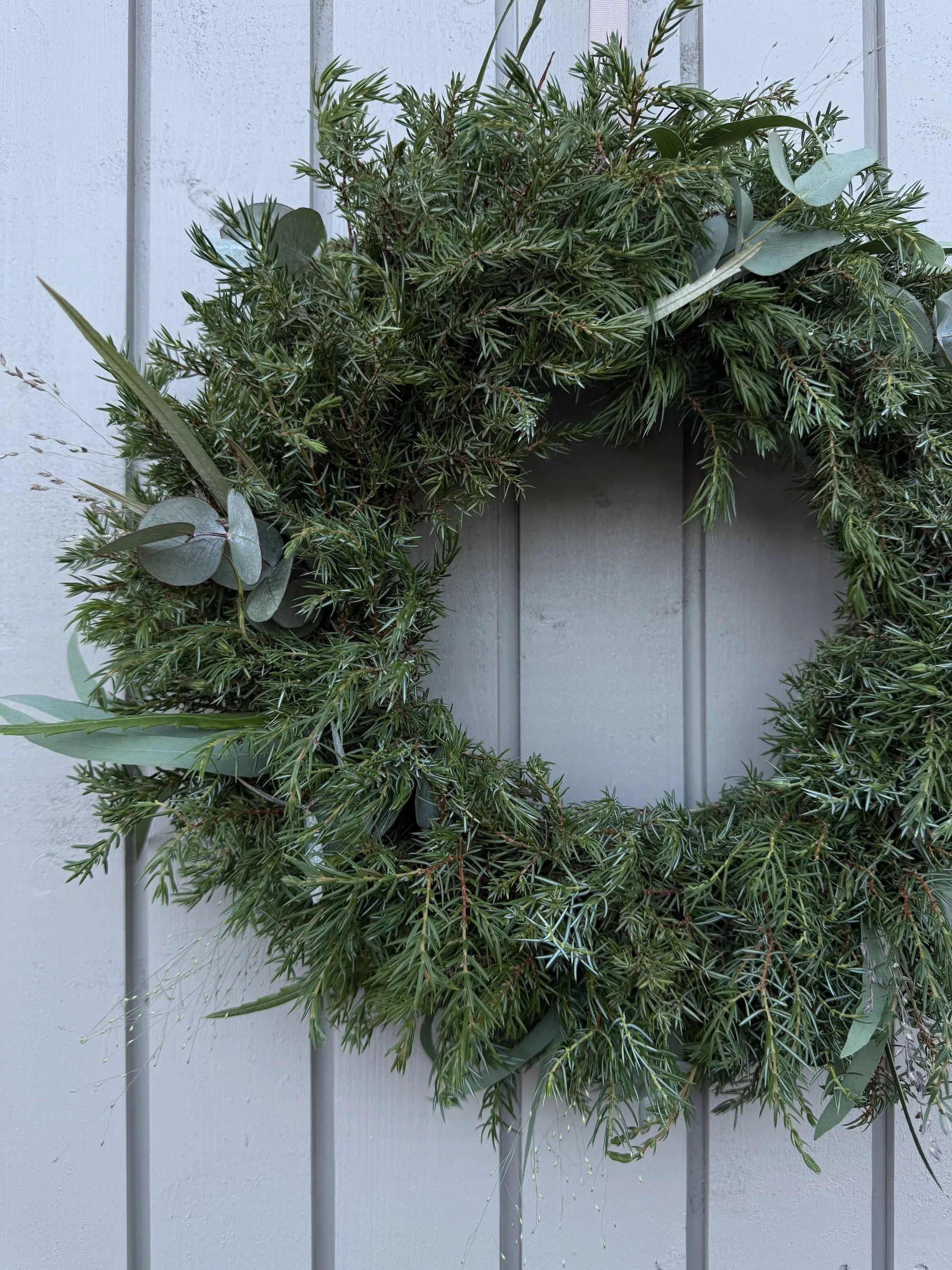 Jooga &amp; Joulukranssi - lempeyden ja luovuuden ilta