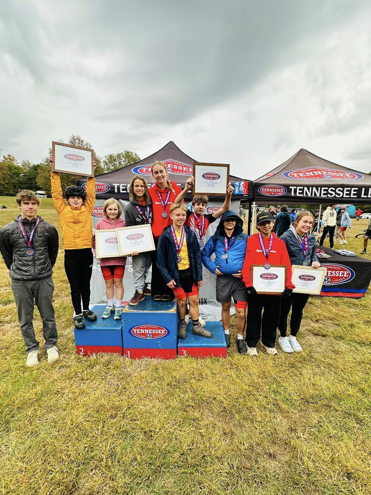 smmhs-2025 podium.jpg