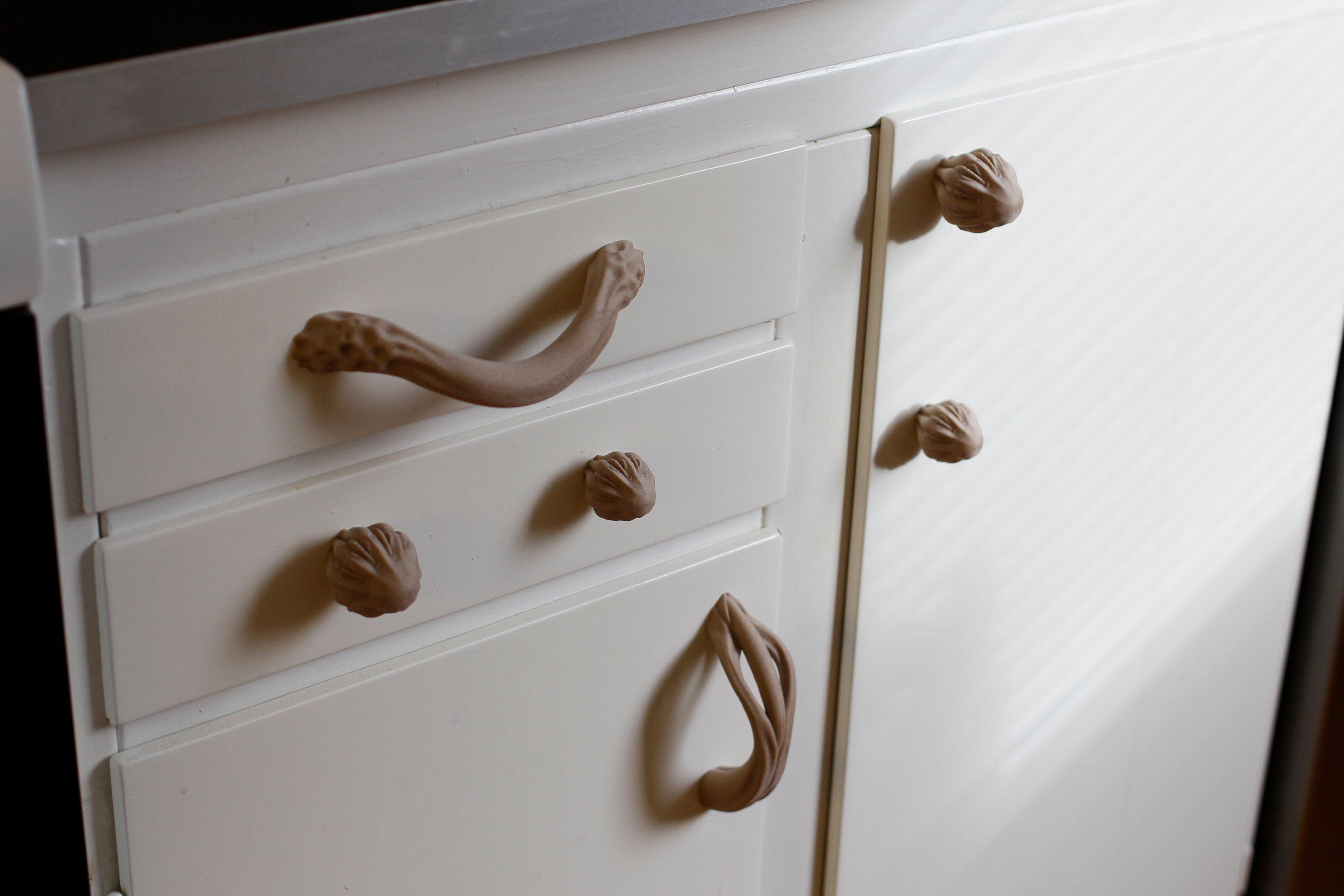 Sculptural handels series