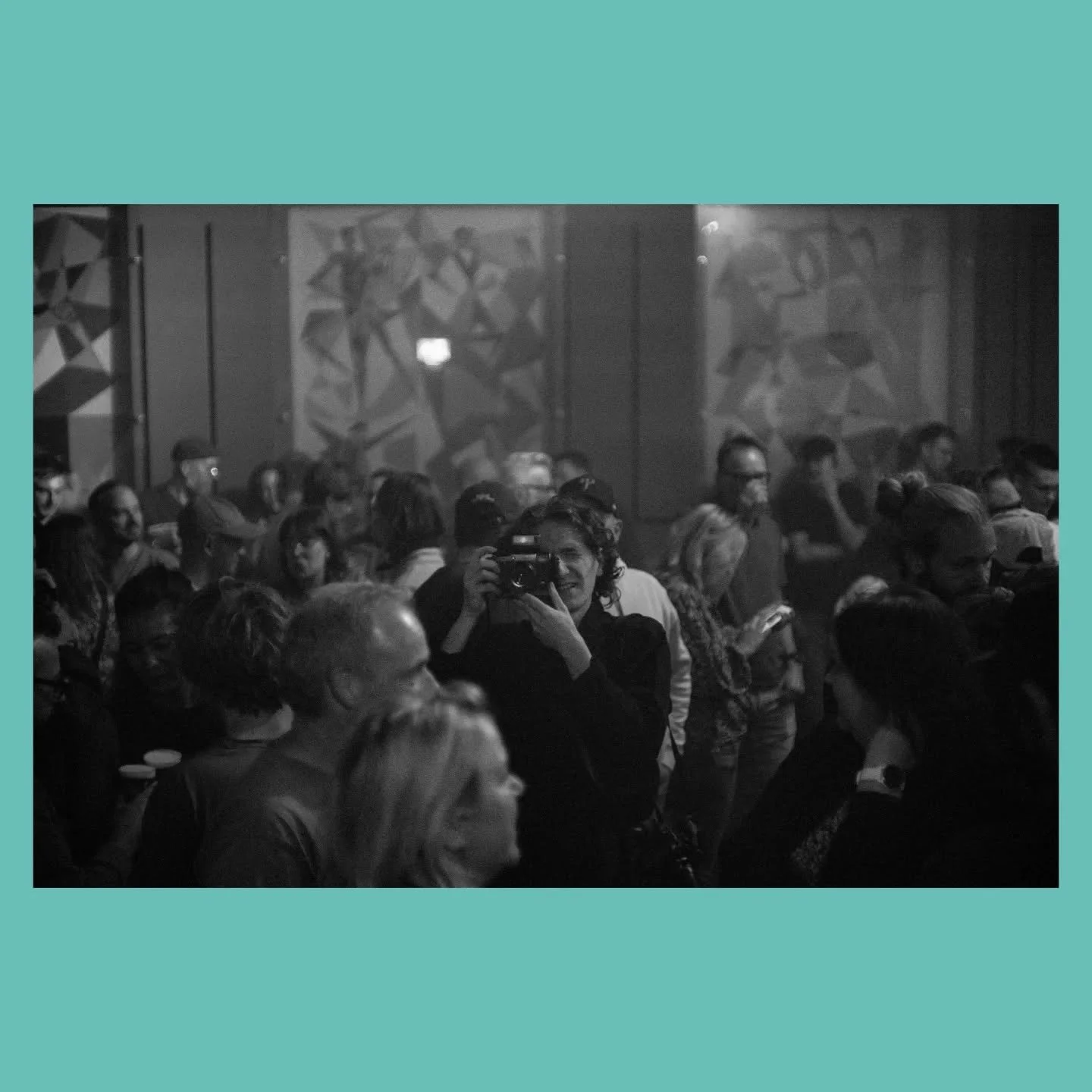 so naar alle lieverds die afgelopen jaar dingen voor de bea hebben gedaan, speciaal naar @brentsouverein met wie ik 90&divide; van de fotografie heb gedaan. 

ps, ik heb niet van iedereen fotos, maar jullie weten wie jullie zijn 😚