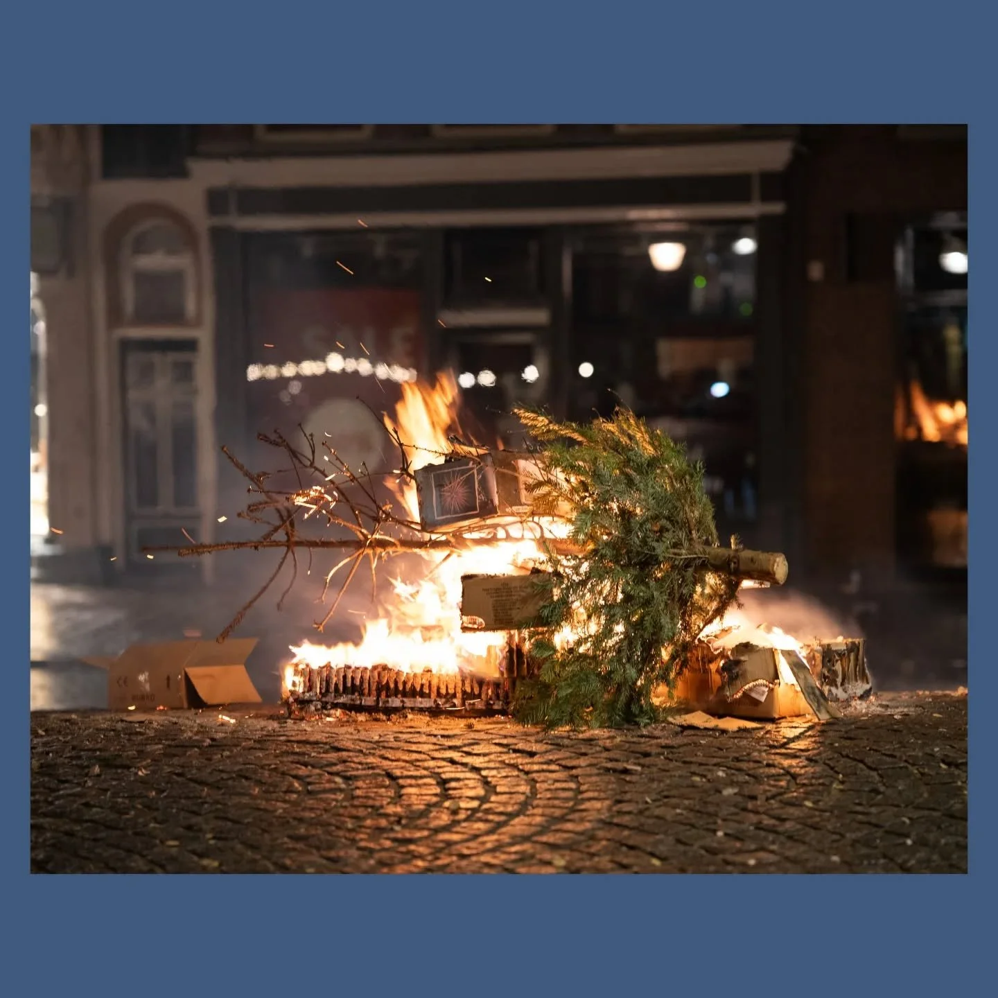 Oud en nieuw 2025-26 de laatste met legaal vuurwerk, een goede reden om mn nieuwe Viltrox 85mm f1.4 lens te testen.