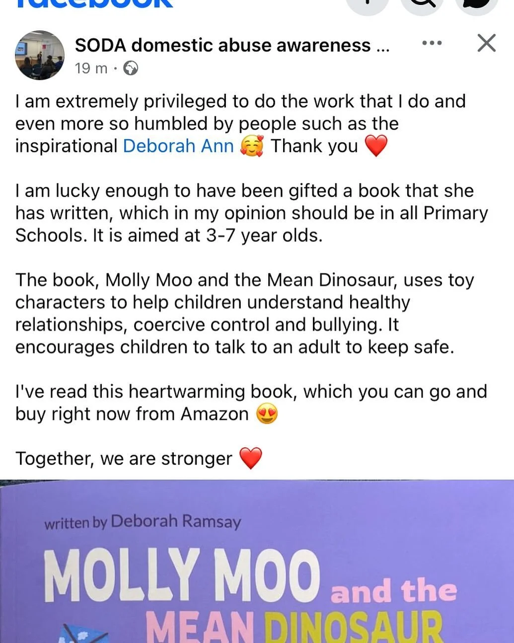 Such lovely words from Samantha Billingham about my book Molly Moo and the Mean Dinosaur ❤️ thank you for the support.