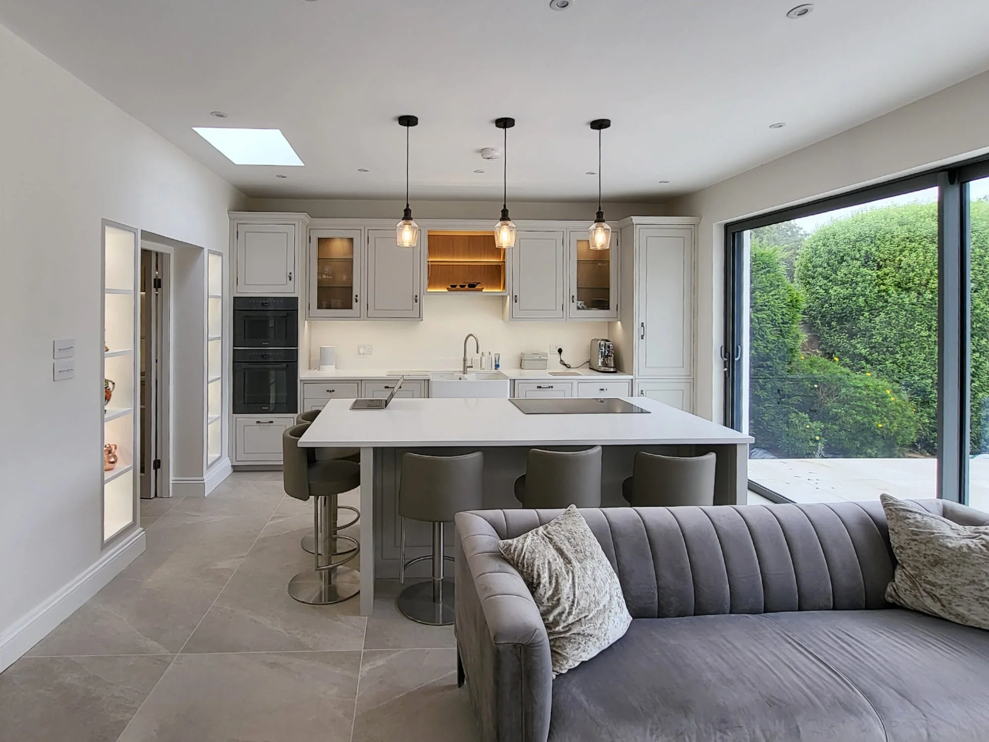 lee kitchen 1.jpg