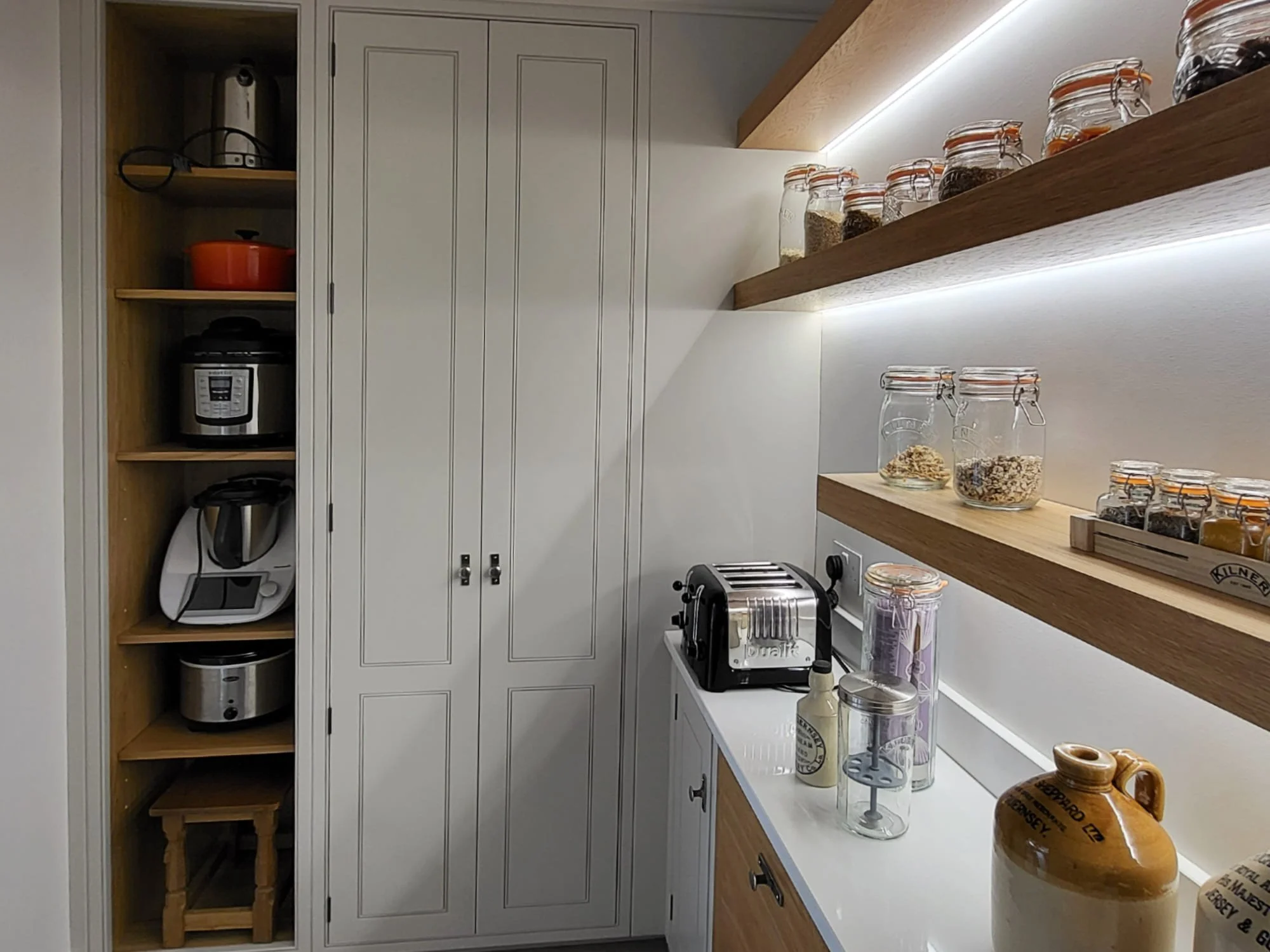 lee pantry 2.jpg