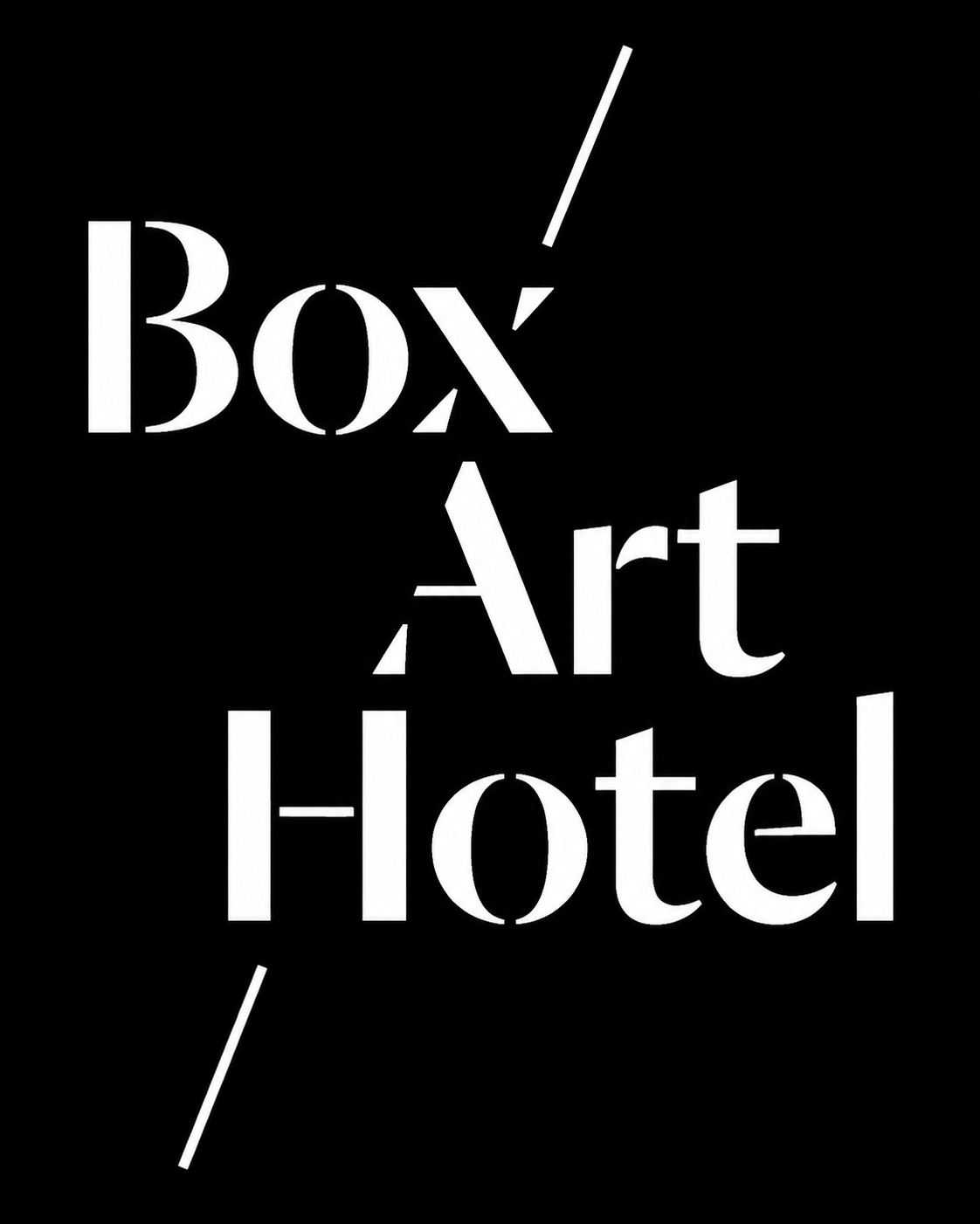 Texto en blanco que dice 'Box Art Hotel' en fondo negro con líneas diagonales blancas.
