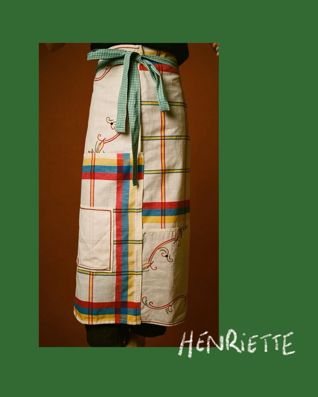 New Drop - 7 nouveaux tabliers Bonne Ch&egrave;re sont disponibles &agrave; la vente, n&rsquo;h&eacute;sitez pas &agrave; nous envoyer un MP si vous &ecirc;tes int&eacute;ress&eacute;(e), en nous indiquant le nom du mod&egrave;le qui vous pla&icirc;t