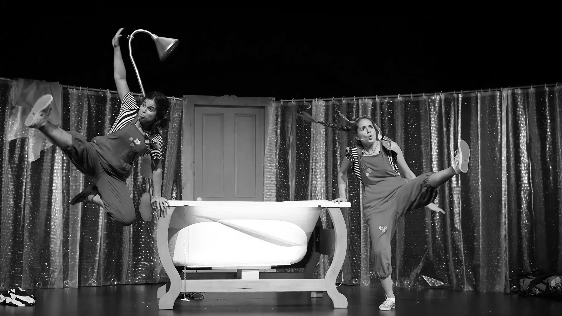 JUJU ET MARCELLE - ET L’INCROYABLE HEURE DU BAIN