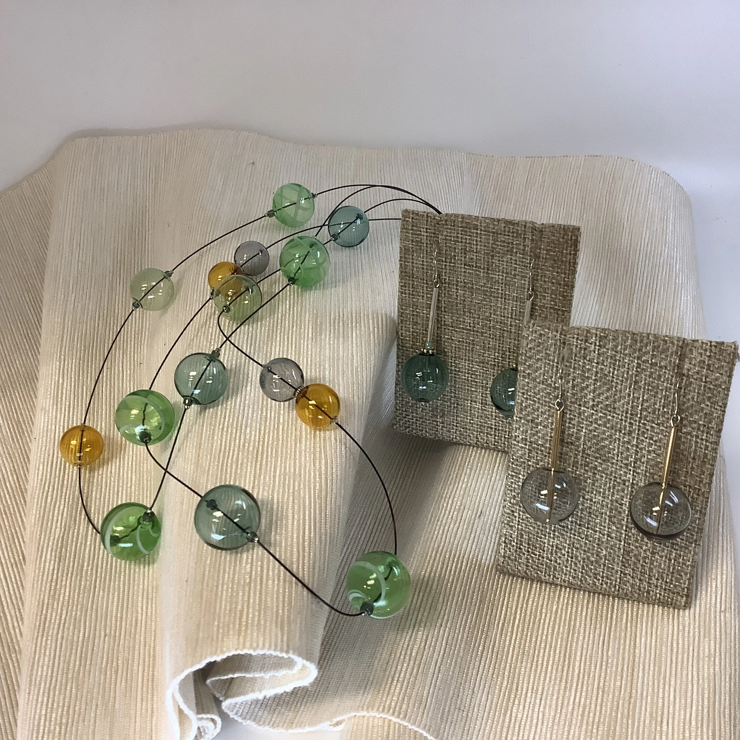 LT tub earring & necklace 2.JPEG