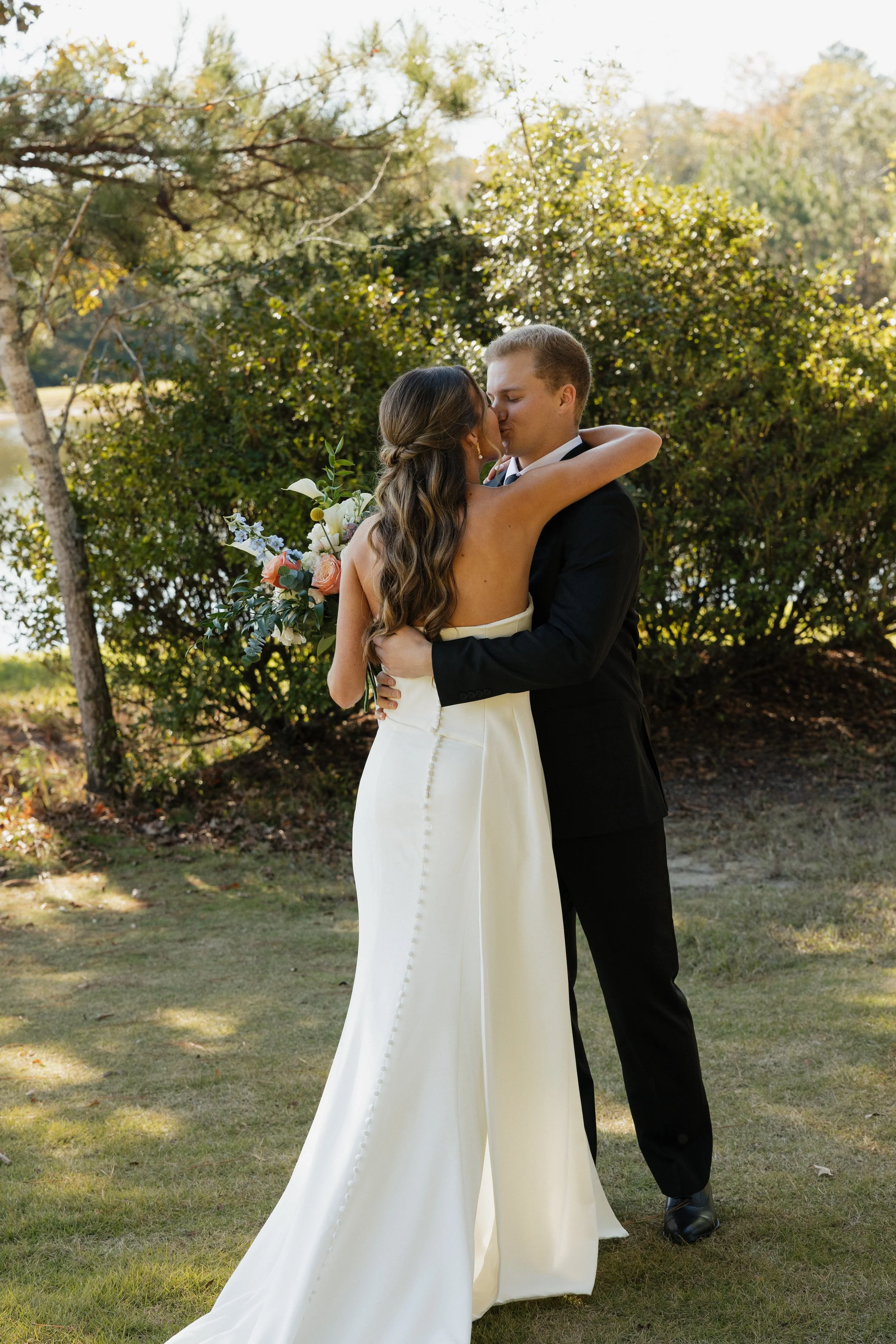 k+j_weddingpreviews_averyraephoto-79.jpg