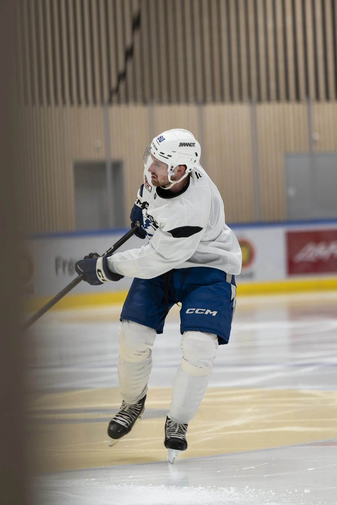 AW_DSC09397_web.jpg
