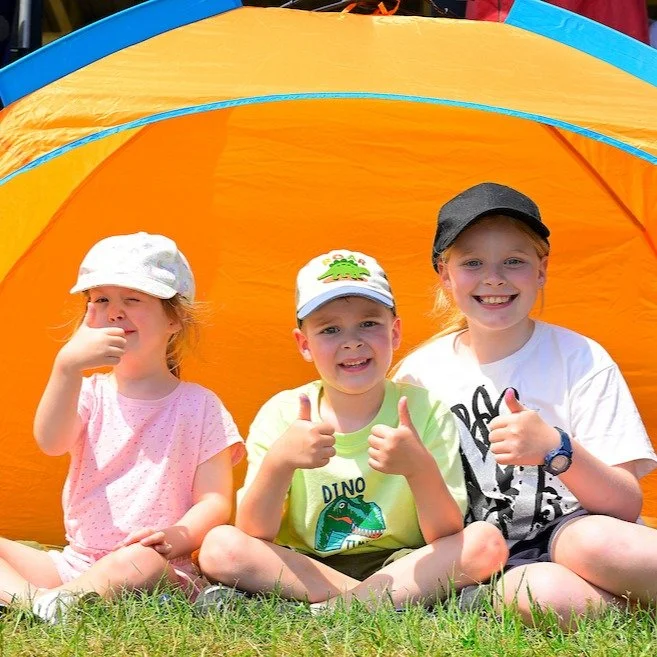 Family Fun Day - Incoming....

Get family and friends together and join us for our great Family Fun Day on Sunday 19th July. We've got so much planned it will be the perfect start to the school holidays. 

✅Great racing starting at 2.30pm
✅Rowcroft H