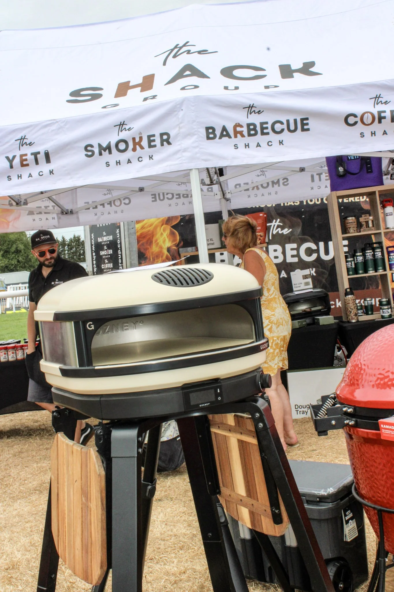 BBQ shack.jpg