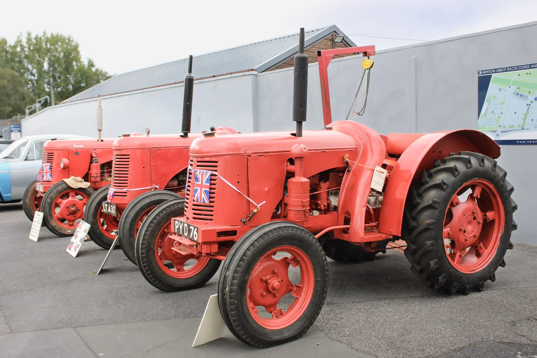 tractors.jpg