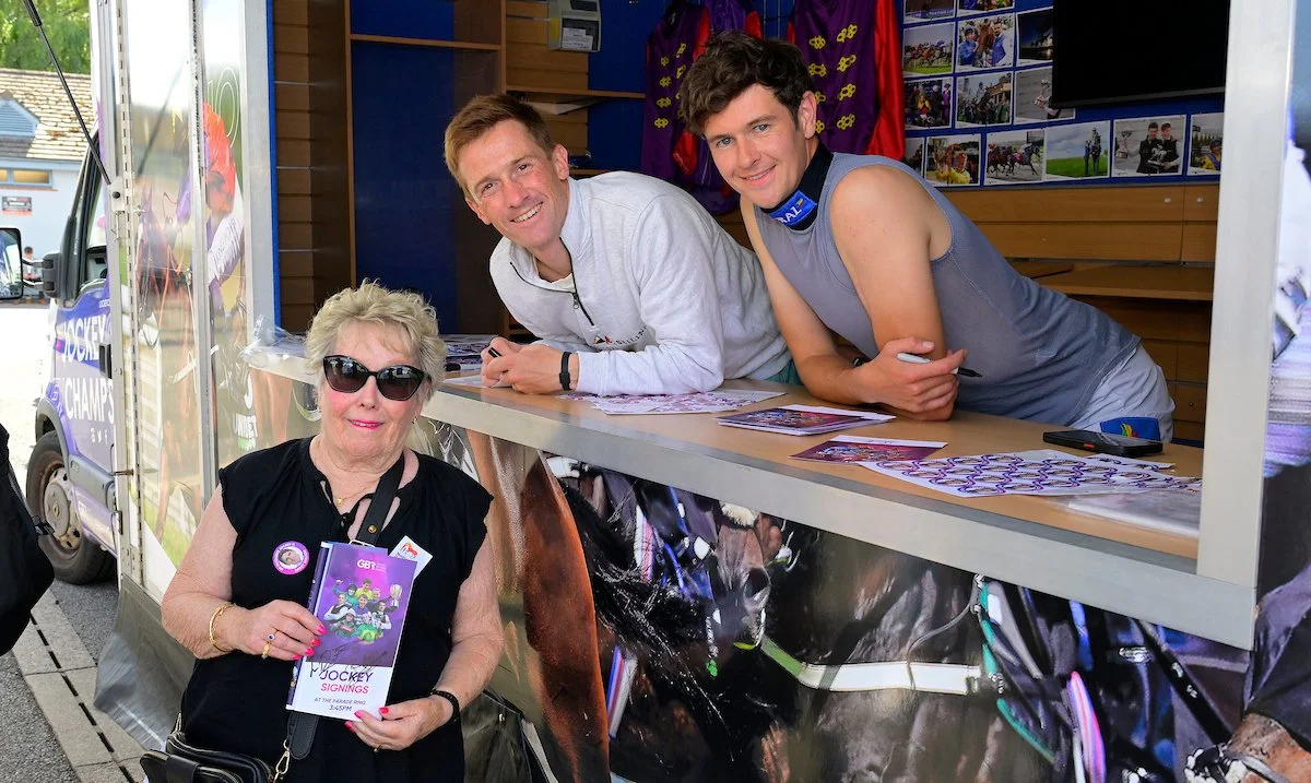 PPAUK_Newton_Abbot_Races_TS_270826_0008.JPG