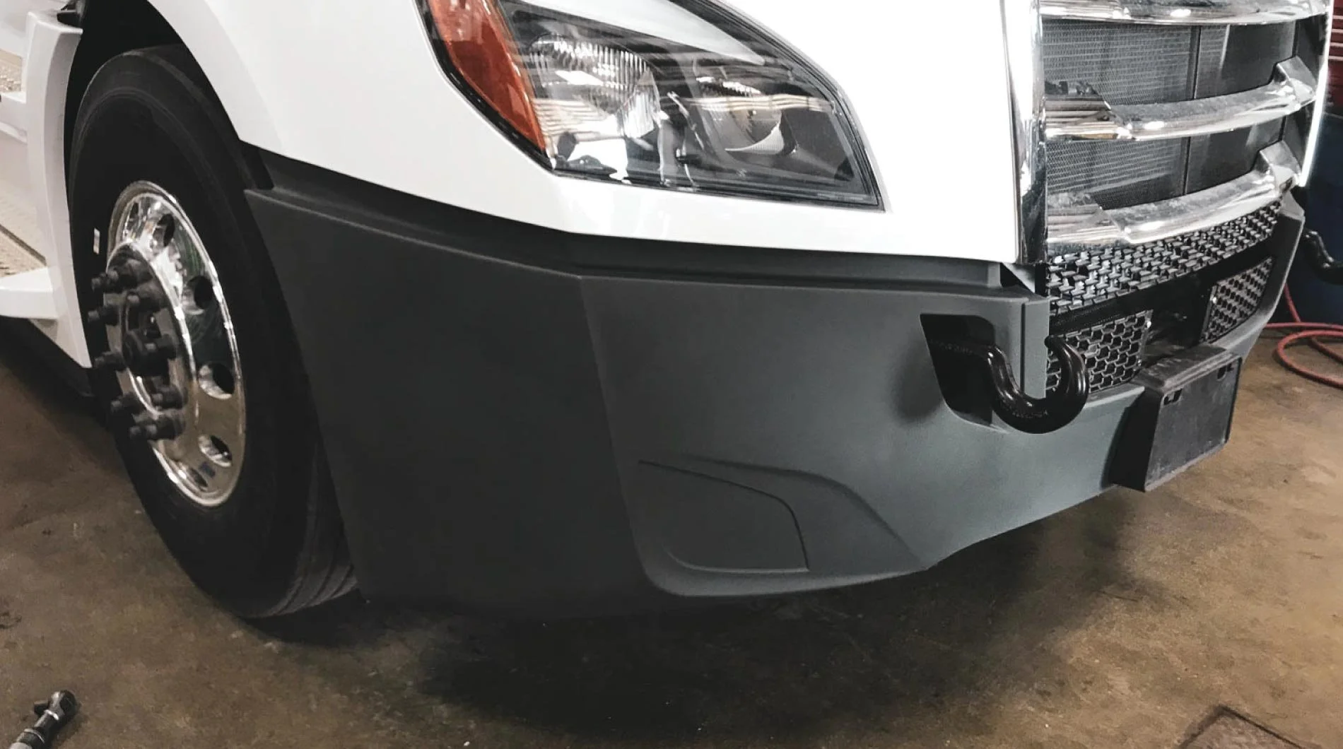 Semi-Trailer Truck Bumper