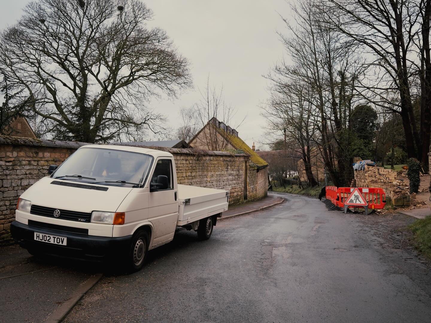 I'm terrible at selling the old van, but she's still pulling her weight. Working on the weekend.