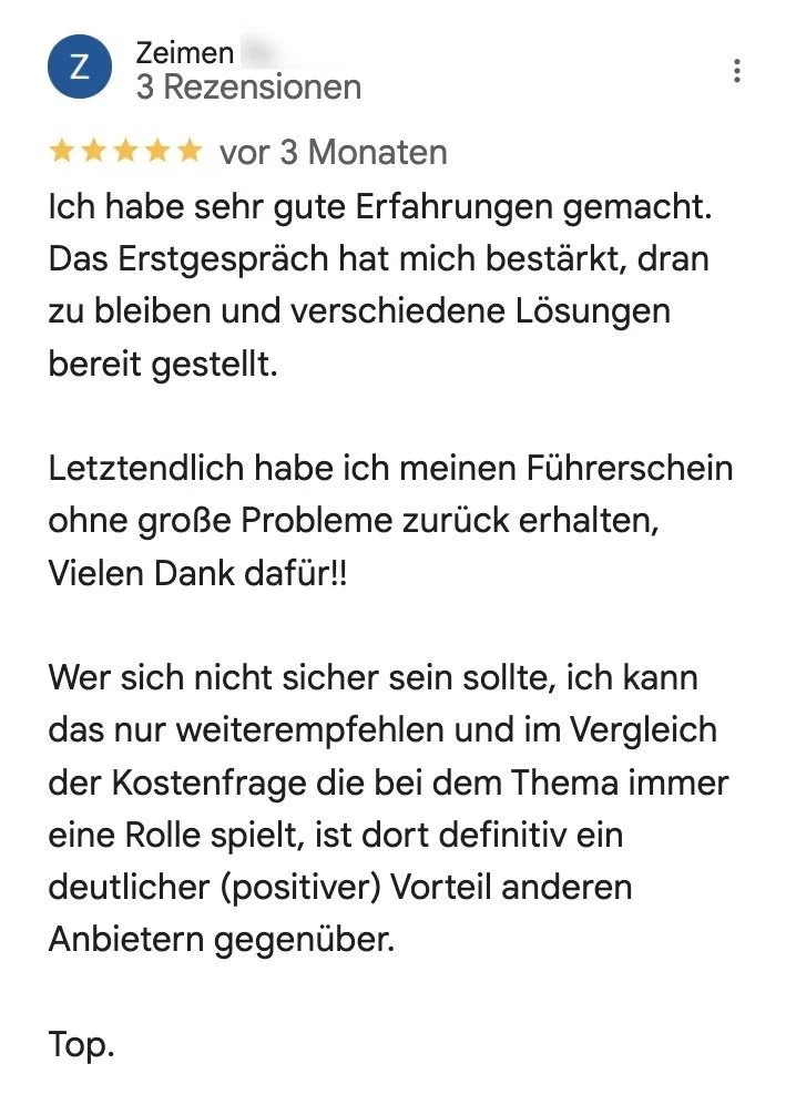 Bewertung und Erfahrungsbericht eines Kunden über Zeimen Yo, inklusive Erwähnung von positiven Erfahrungen, Erstgespräch, Führerschein und Ratschläge für Unsichere. Zeimen