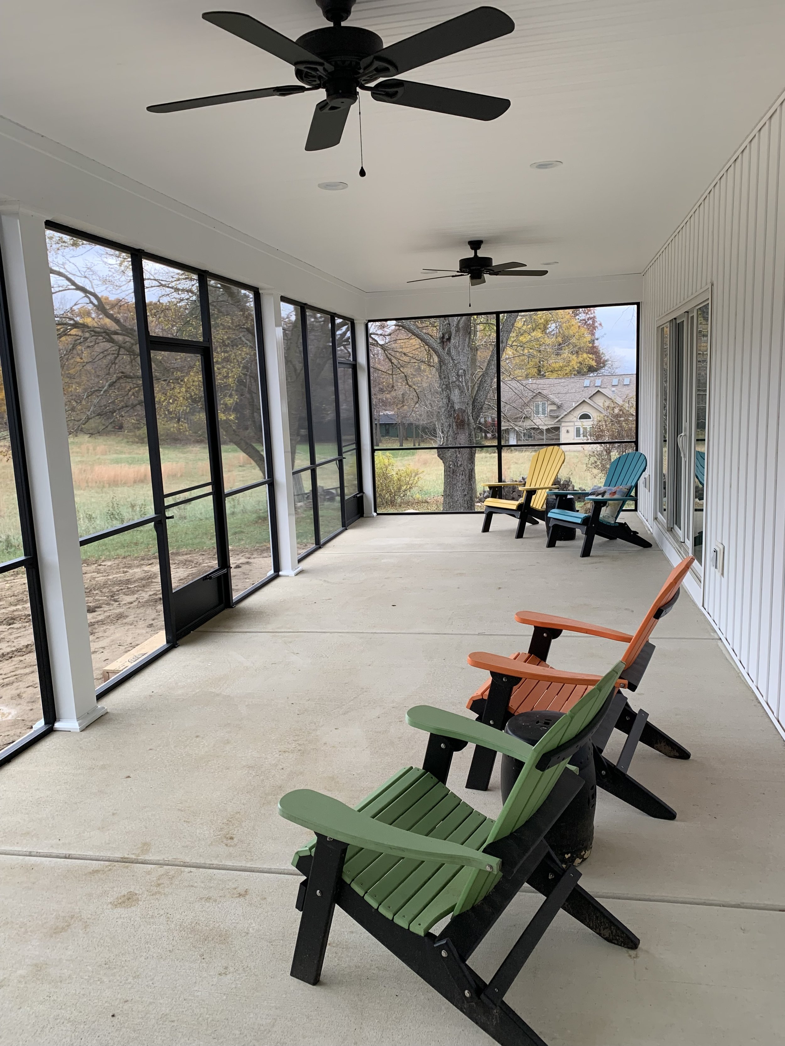 Screen Porch Pics7.jpg