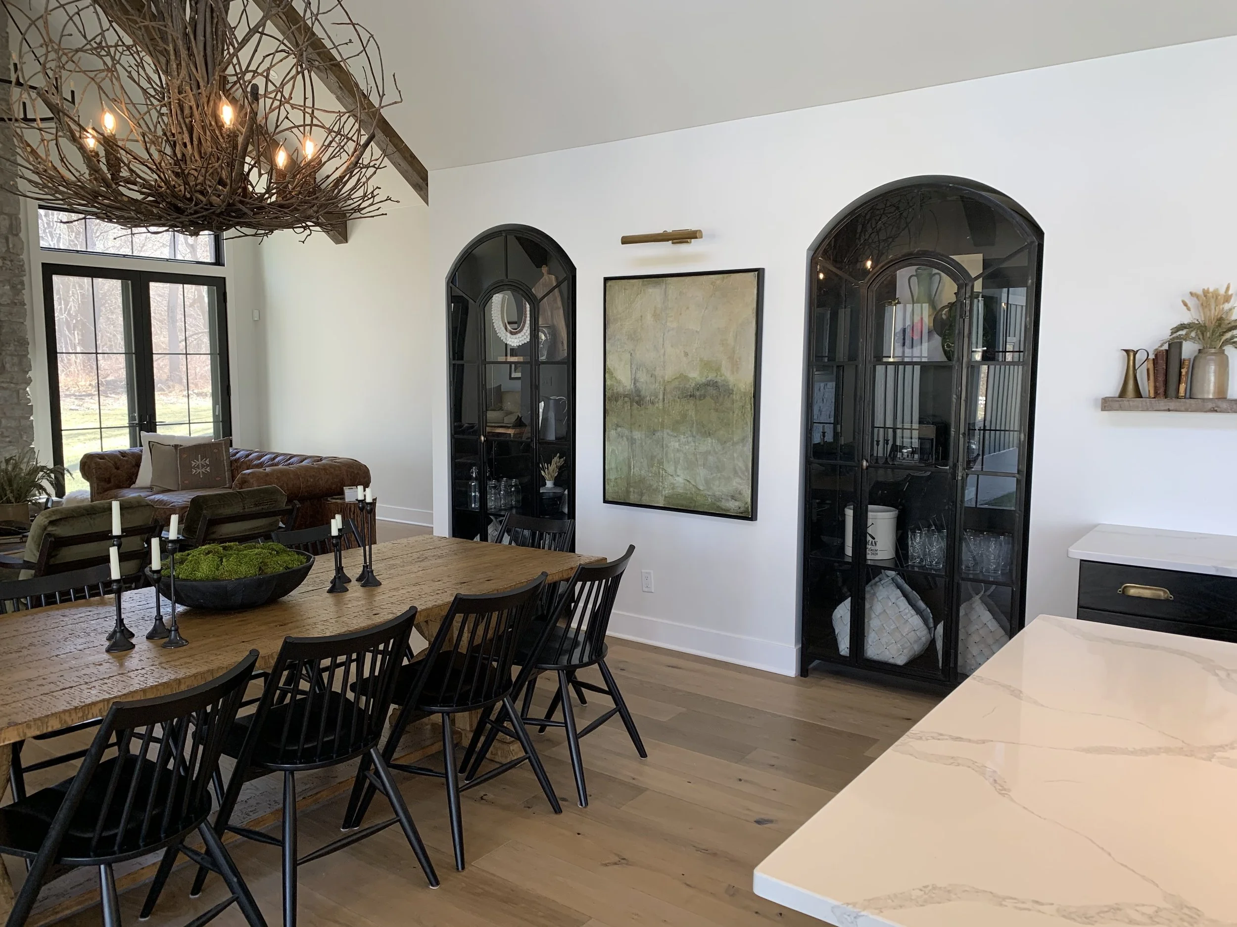 Dining Area.jpg