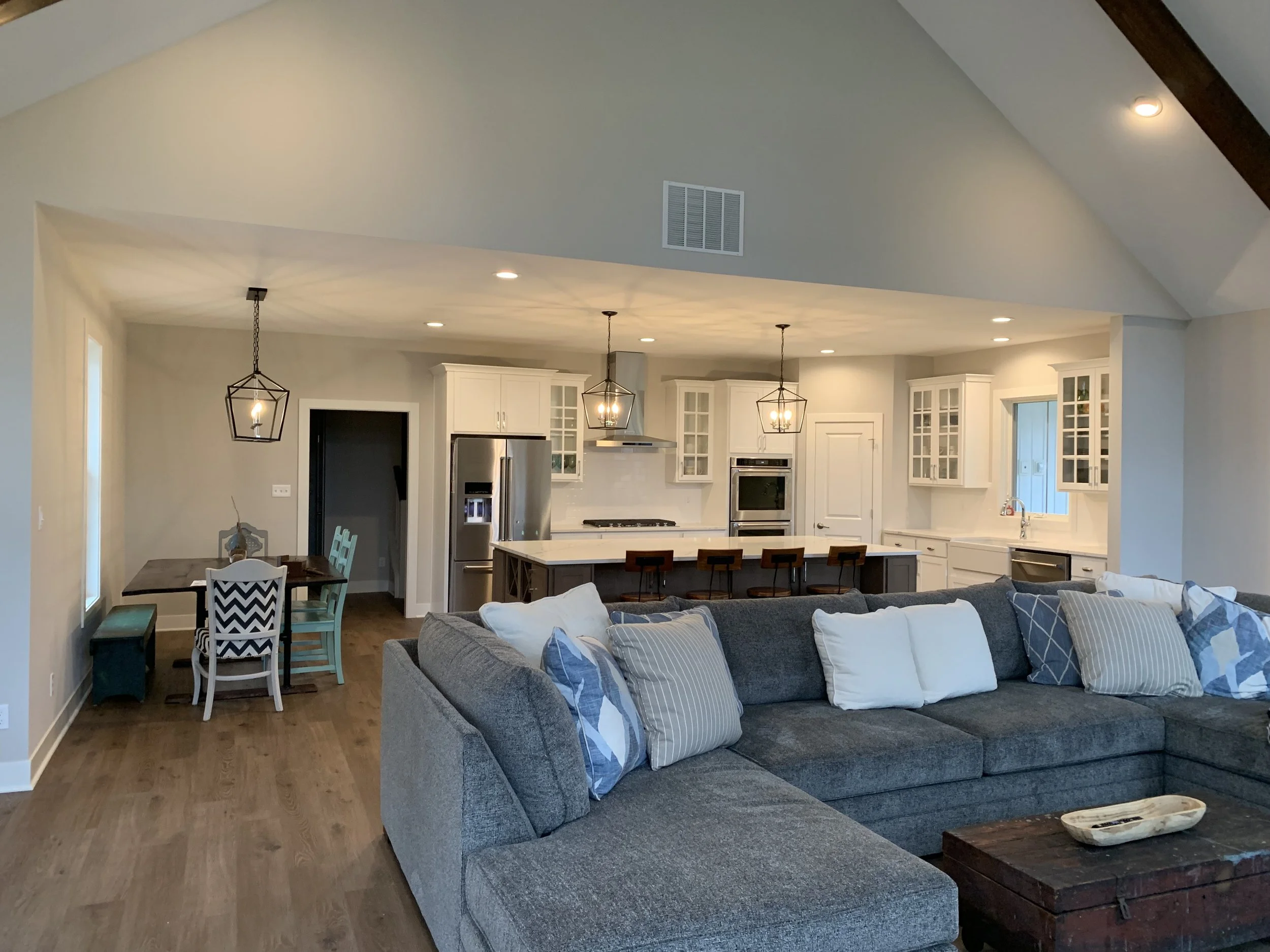 Kitchen Area1.jpg